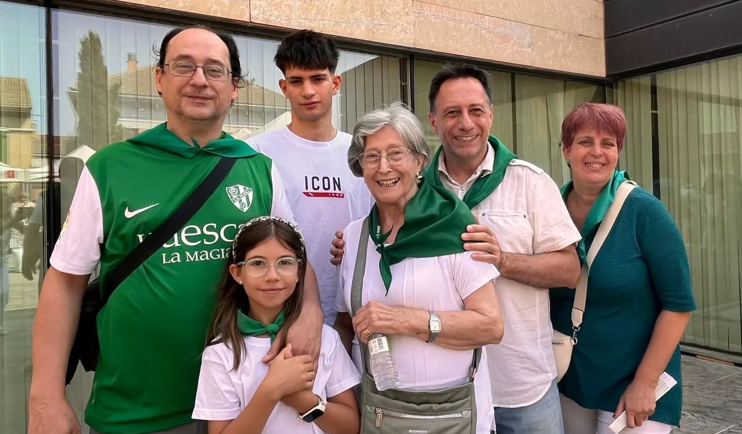 Acto laurentino de reconocimiento a los oscenses en el exterior. Foto Mercedes Manterola