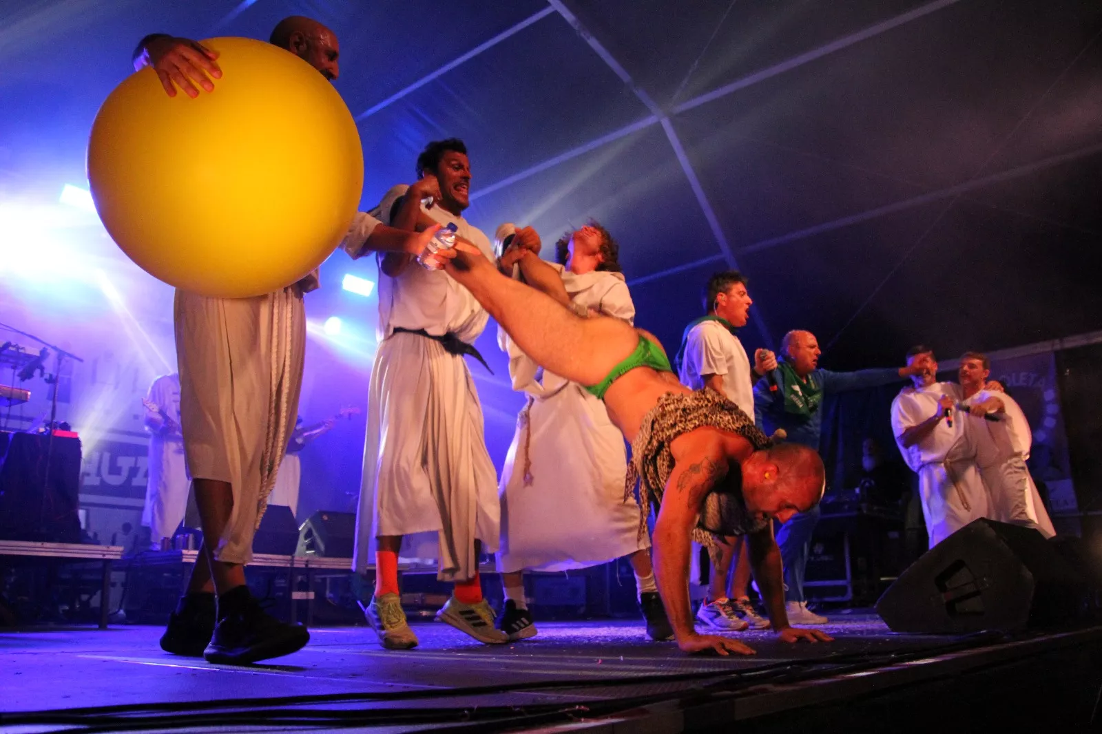 Los Inhumanos en las fiestas de San Lorenzo 2025. Foto Carlos Neofato