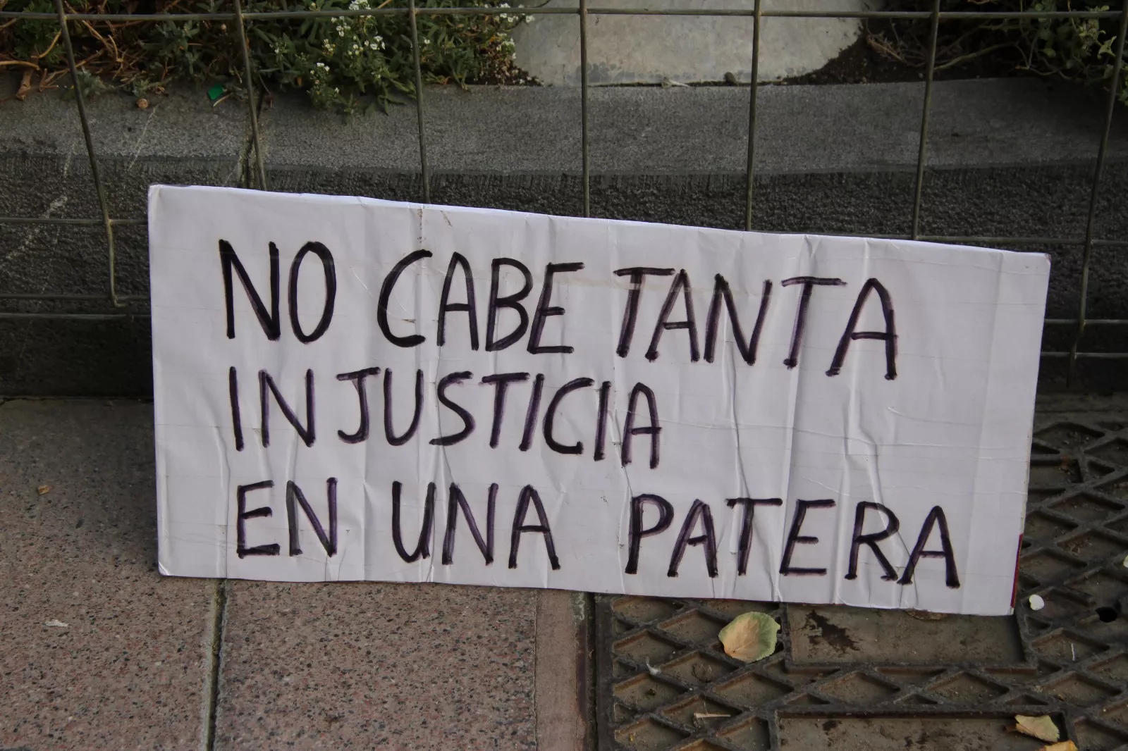 Nueva concentración de Bienvenidos Refugiados. Foto Carlos Neofato