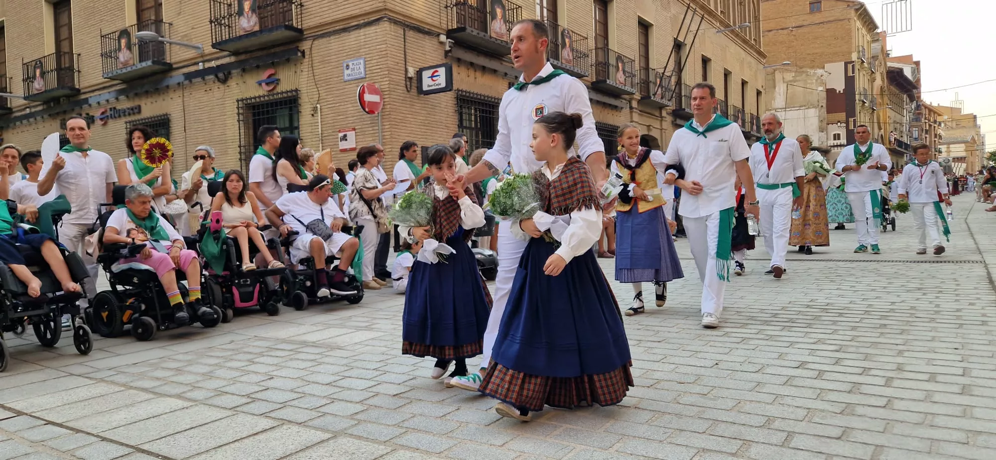 Ofrenda de Flores y Frutos a San Lorenzo. Foto Myriam Martínez
