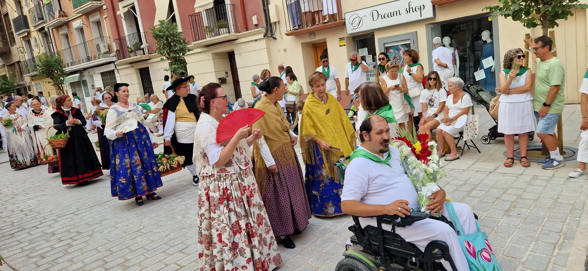 Ofrenda de Flores y Frutos a San Lorenzo. Foto Myriam Martínez