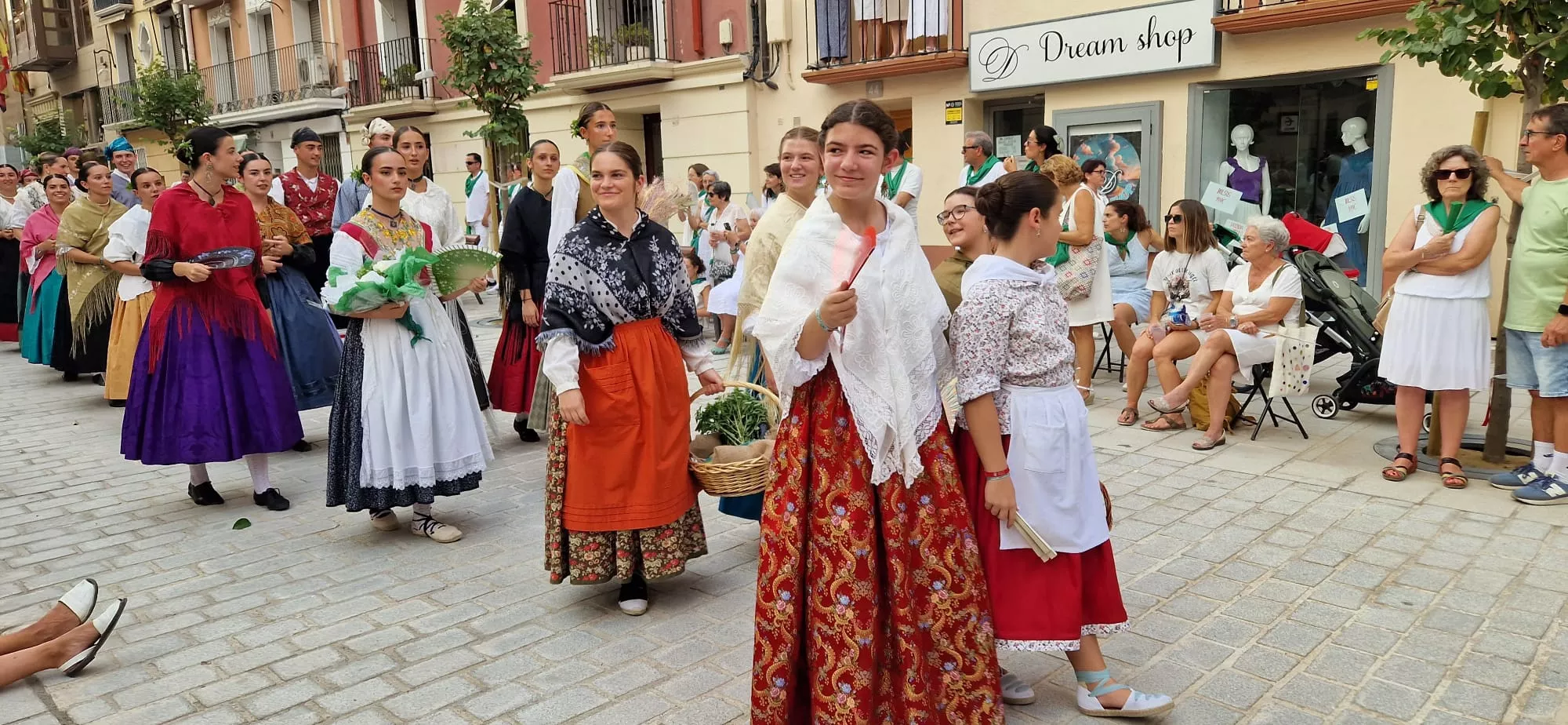 Ofrenda de Flores y Frutos a San Lorenzo. Foto Myriam Martínez
