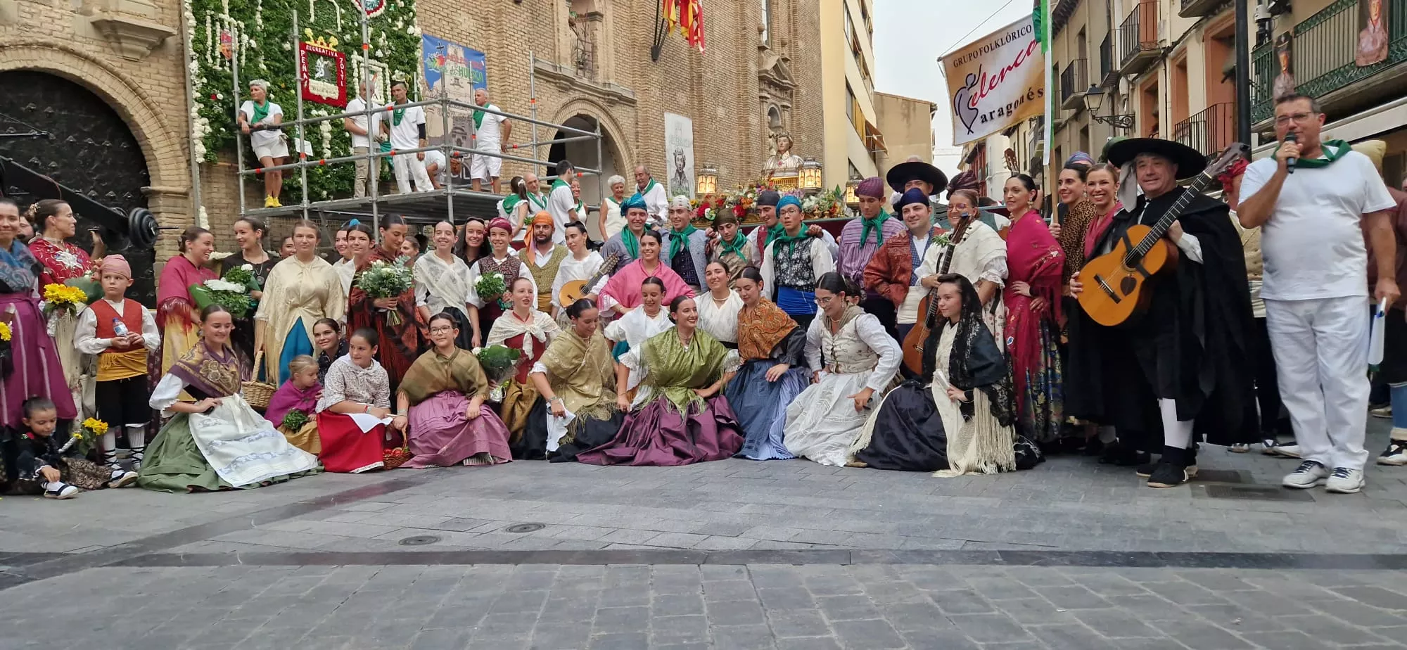 Ofrenda de Flores y Frutos a San Lorenzo. Foto Myriam Martínez