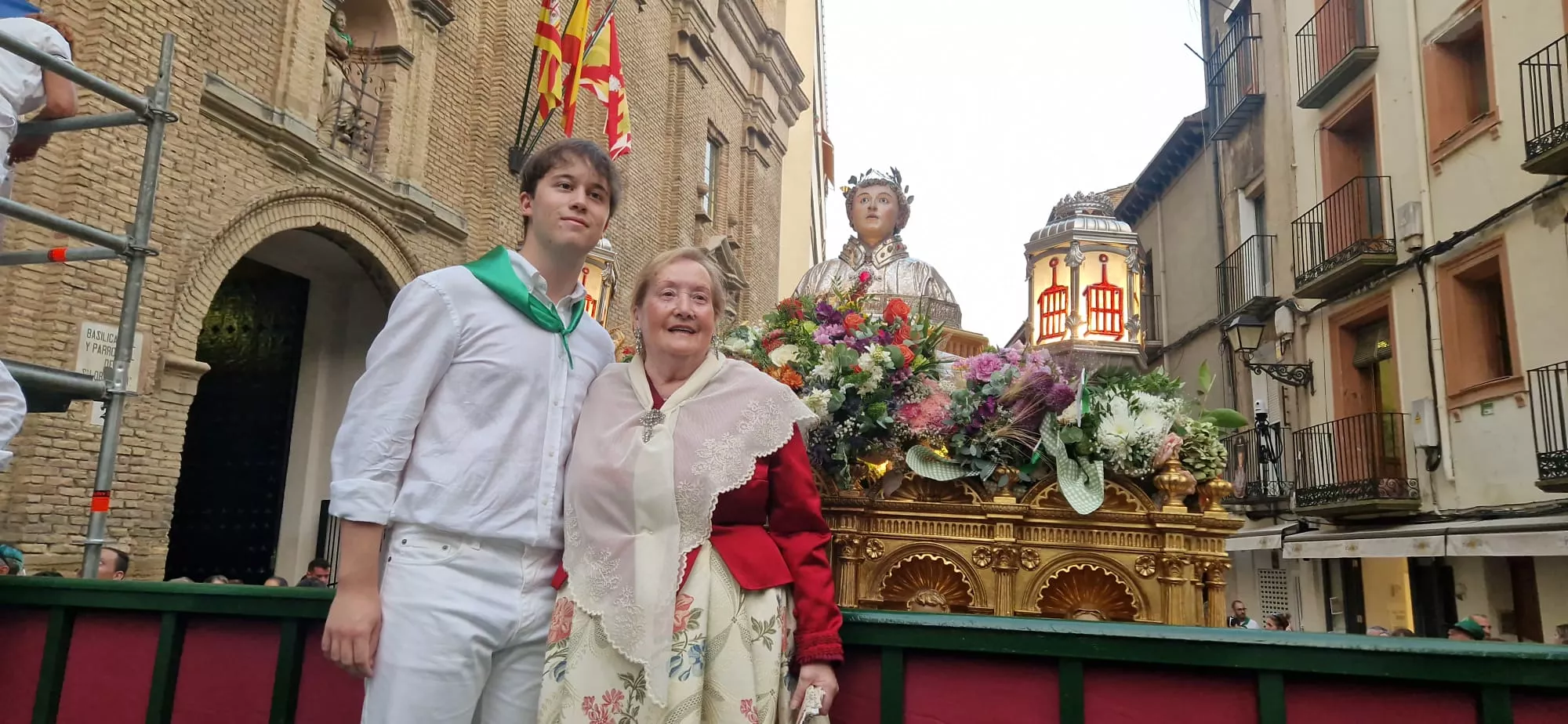 Ofrenda de Flores y Frutos a San Lorenzo. Foto Myriam Martínez