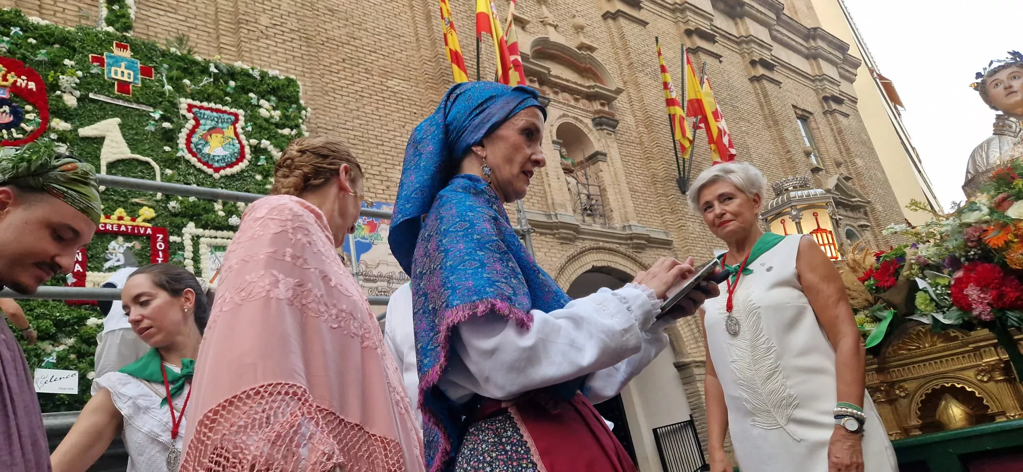Ofrenda de Flores y Frutos a San Lorenzo. Foto Myriam Martínez