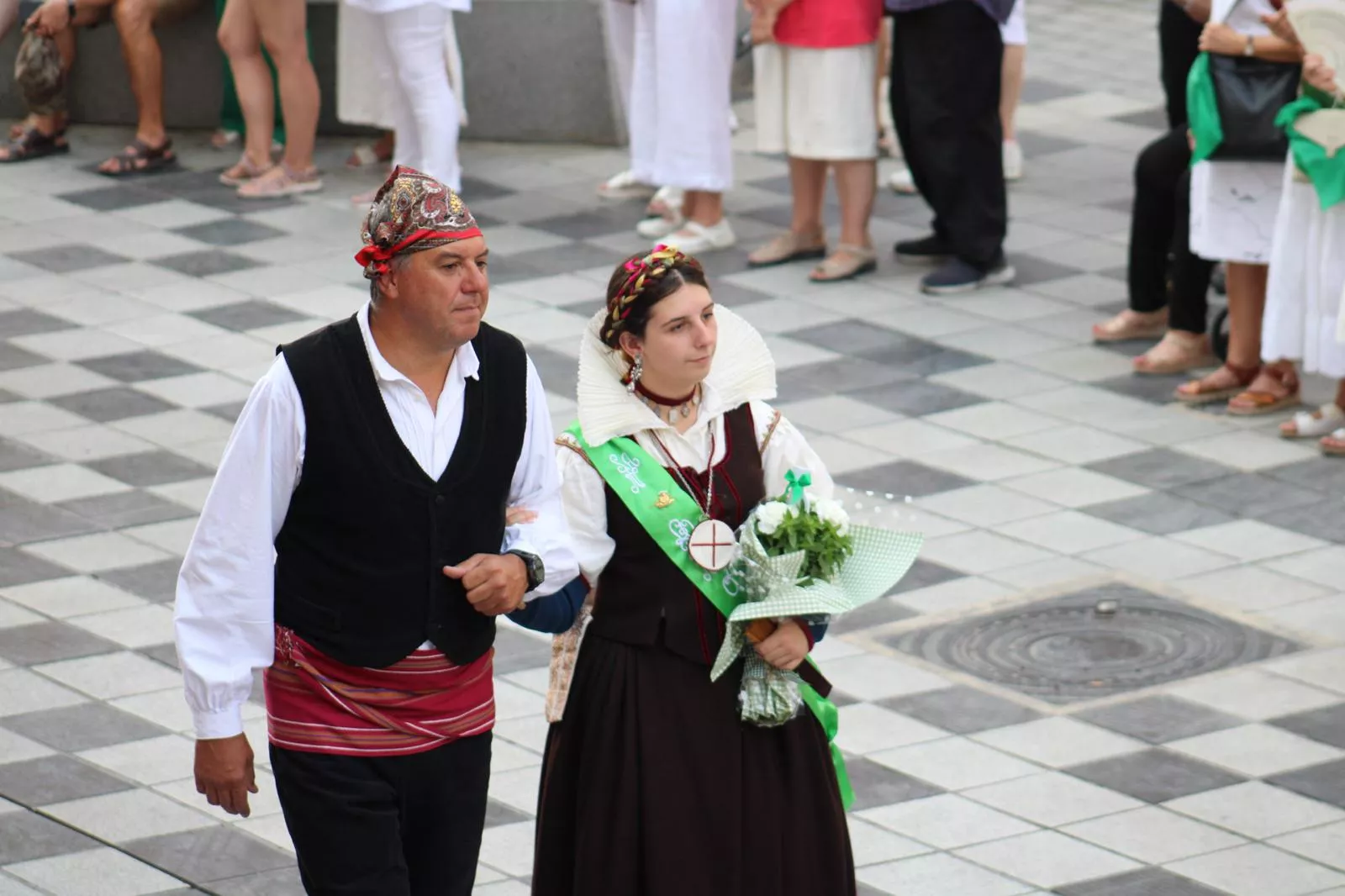 Ofrenda de Flores y Frutos a San Lorenzo. Foto Marina DePlacido