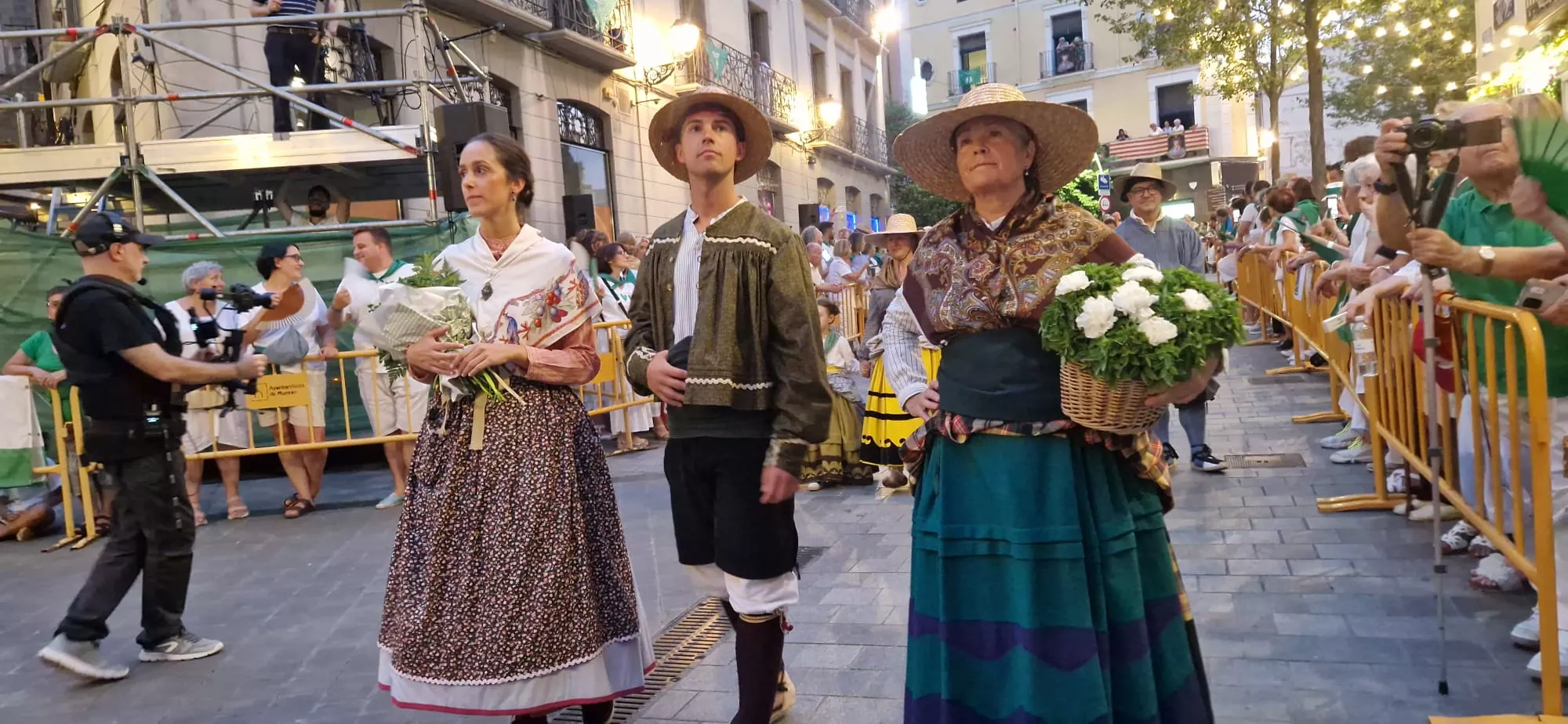 Ofrenda de Flores y Frutos a San Lorenzo. Foto Myriam Martínez