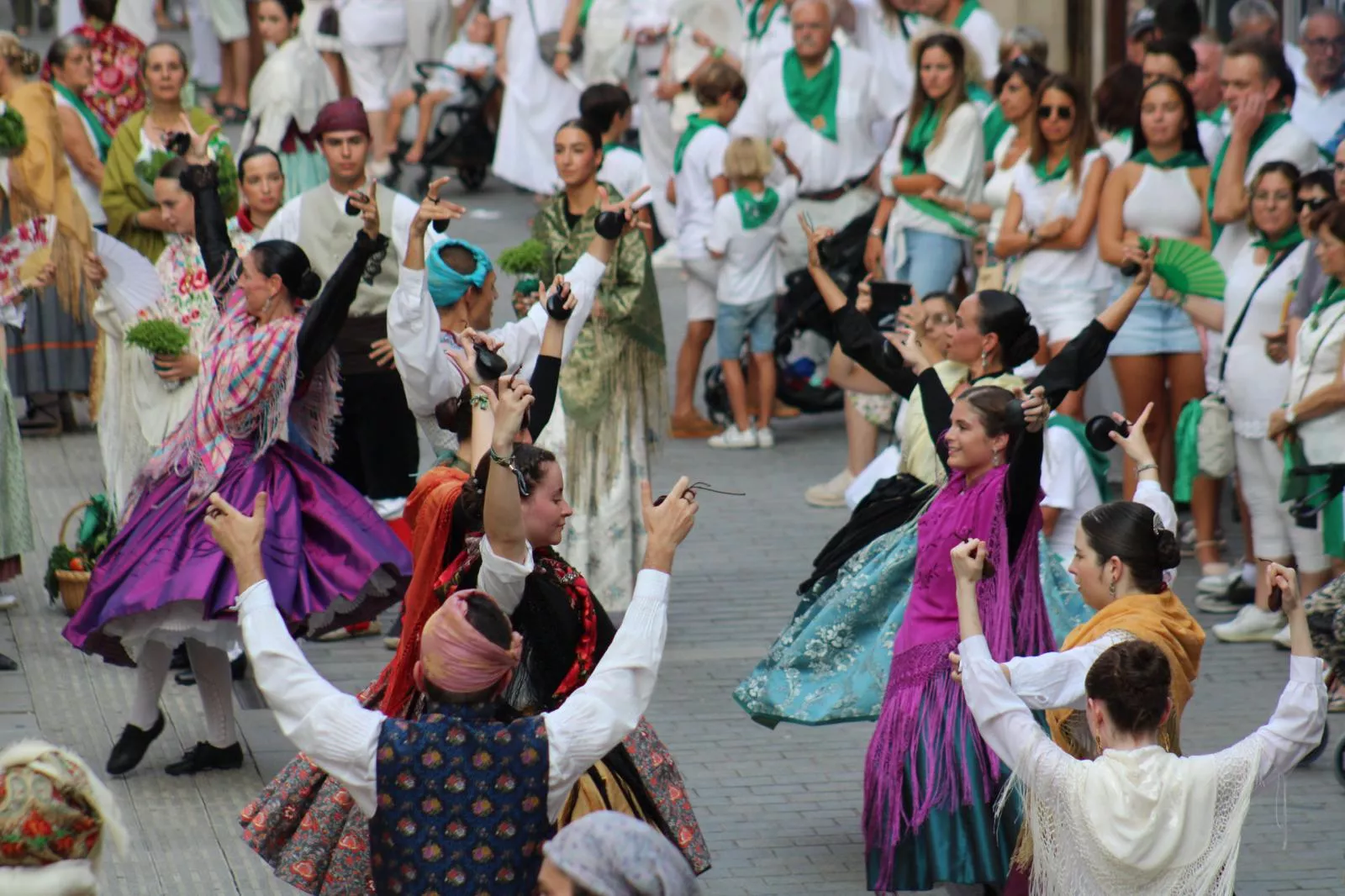 Ofrenda de Flores y Frutos a San Lorenzo. Foto Marina DePlacido