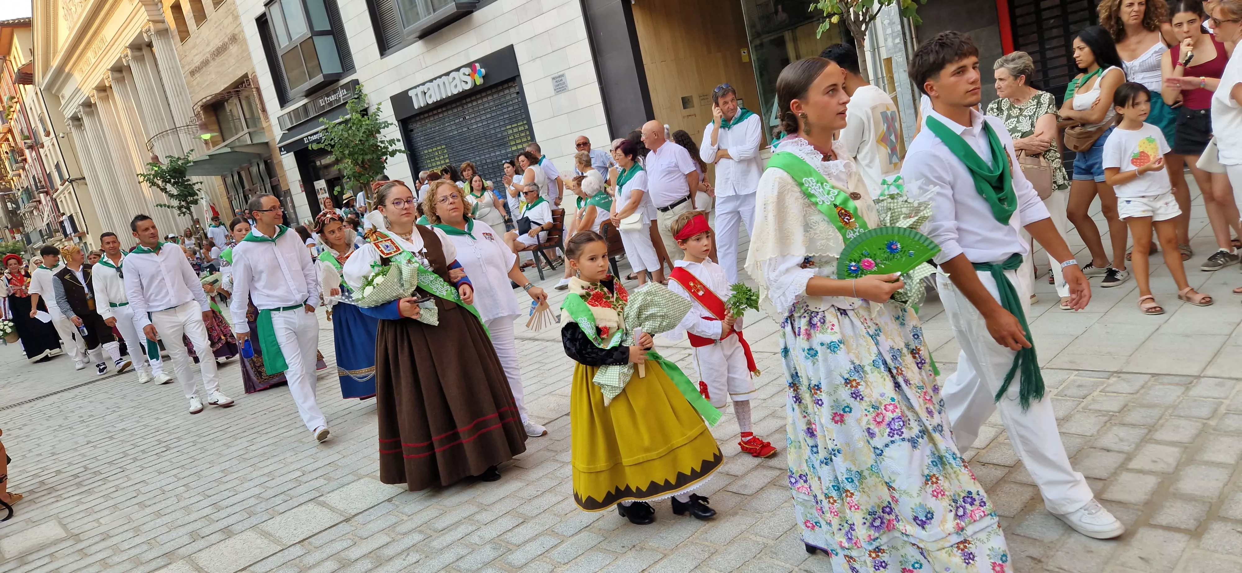 Ofrenda de Flores y Frutos a San Lorenzo. Foto Myriam Martínez