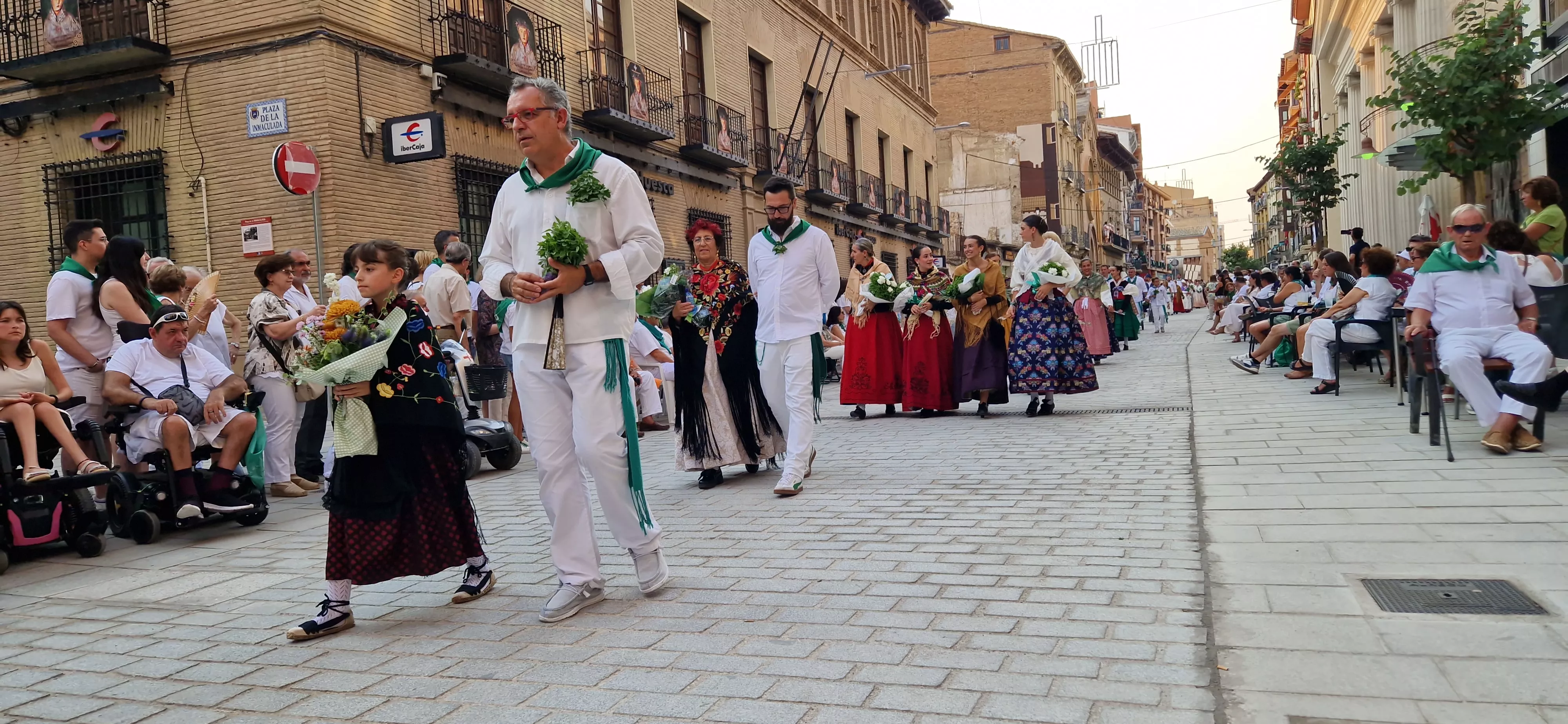 Ofrenda de Flores y Frutos a San Lorenzo. Foto Myriam Martínez