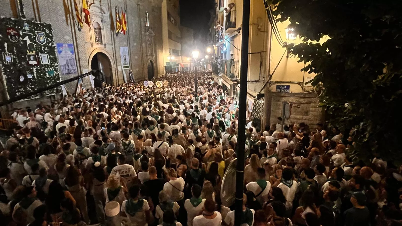 Despedida al Santo en la Plaza de San Lorenzo