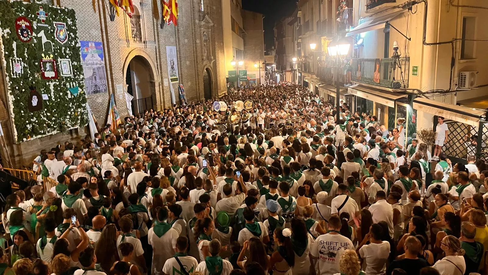 Despedida al Santo en la Plaza de San Lorenzo