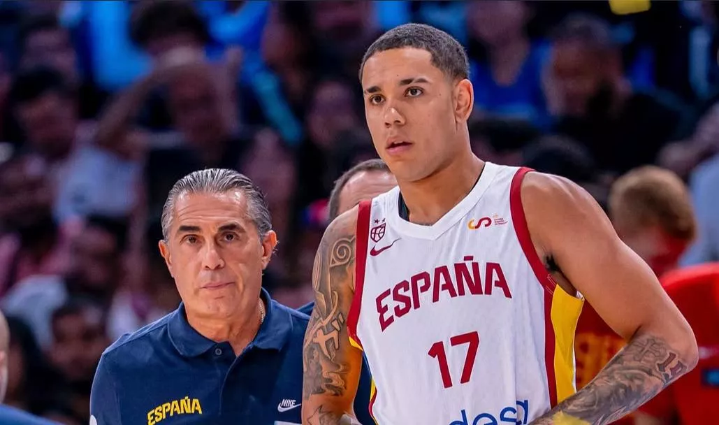 Isaac Nogués debuta con la selección española.