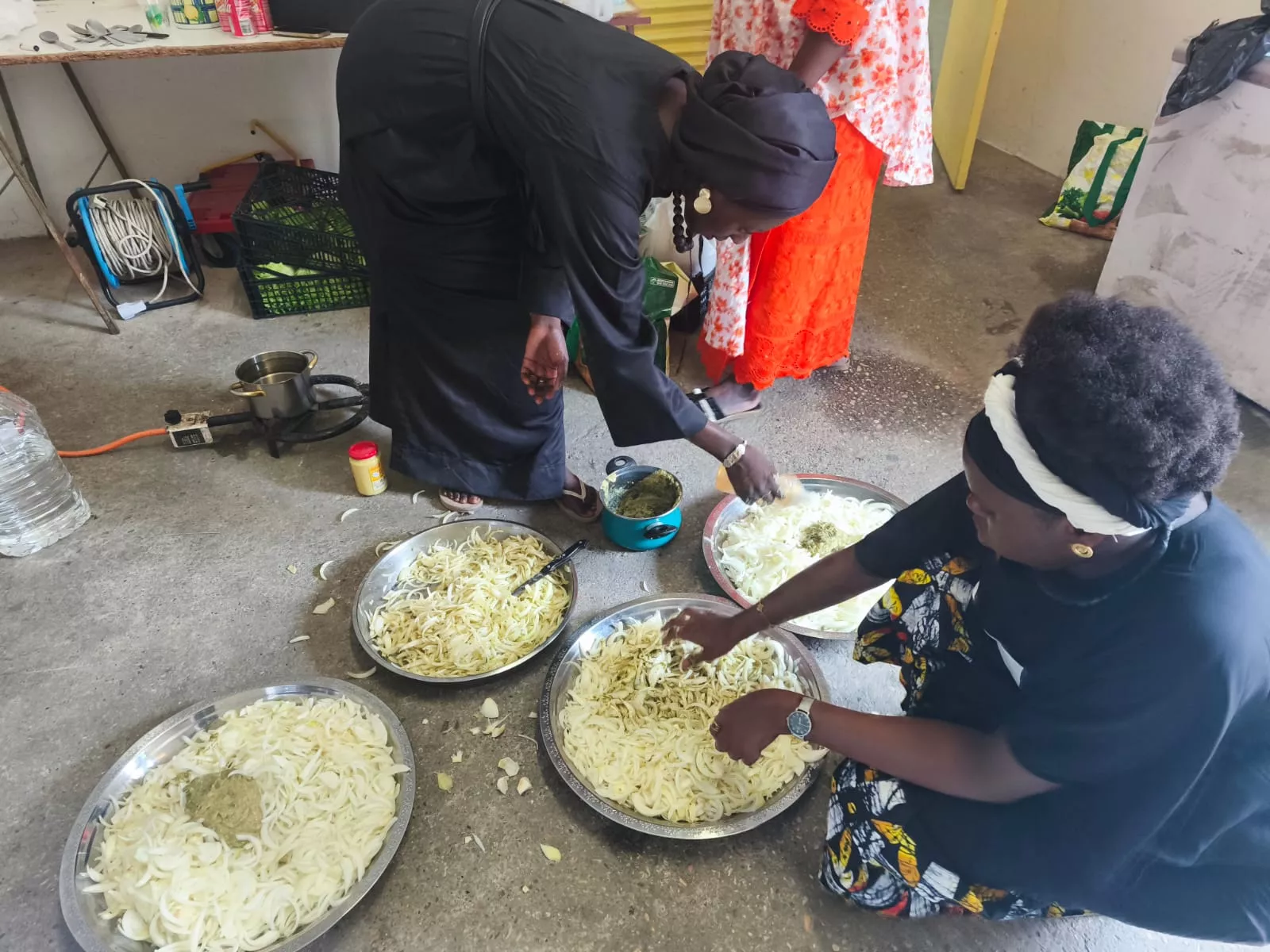 Preparativos de la fiesta del Gran Magal en Lanaja.