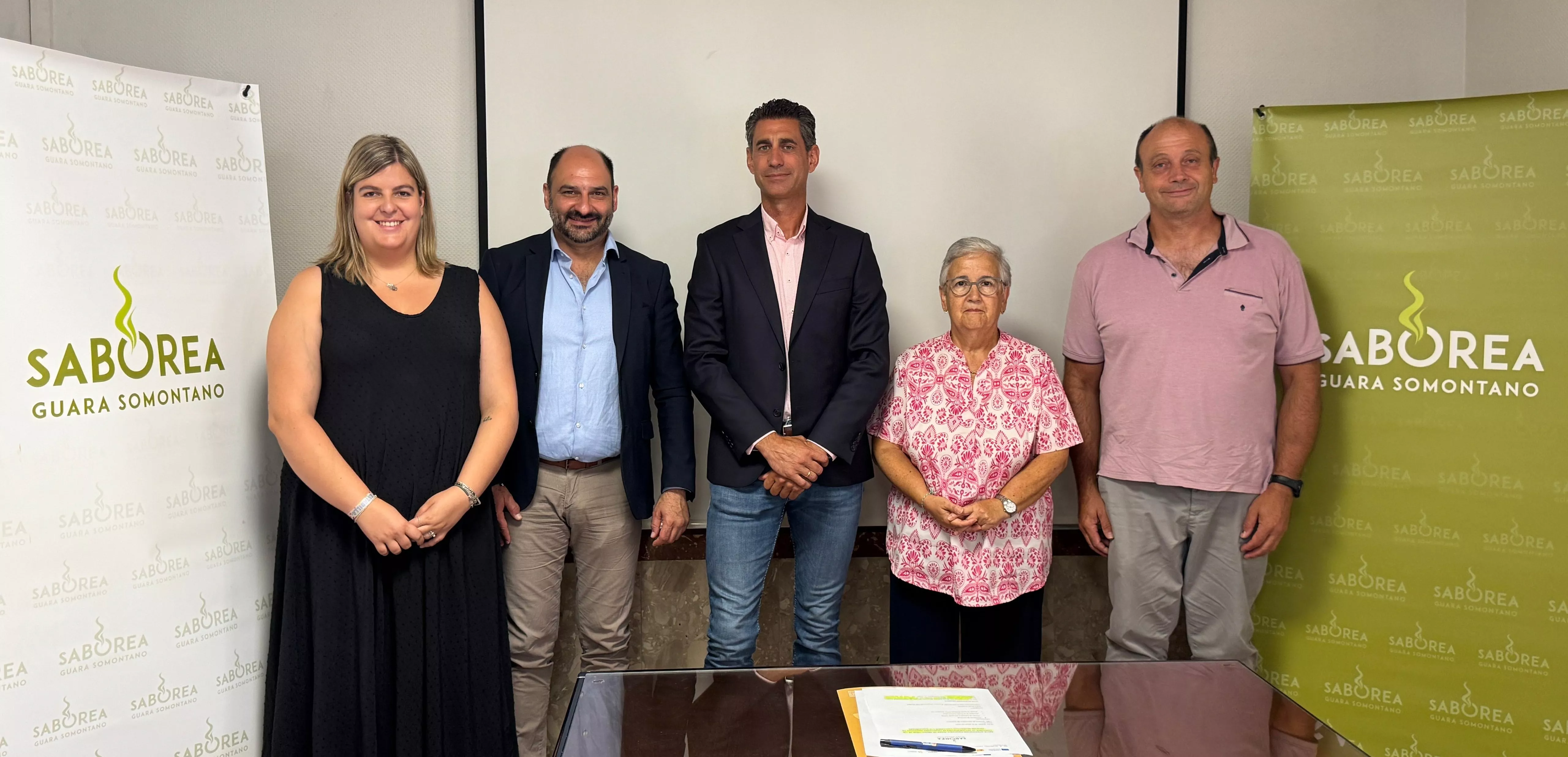 Firmados los convenios para esta iniciativa dentro del Plan Saborea Guara Somontano.