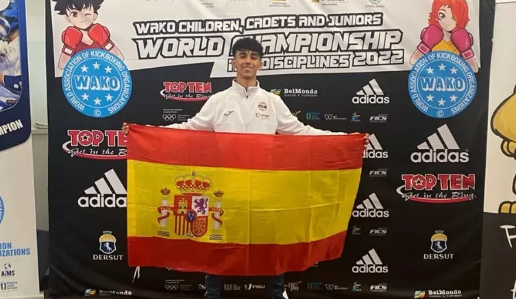 Amine El Hamdani, plata en el Europeo Universitario.