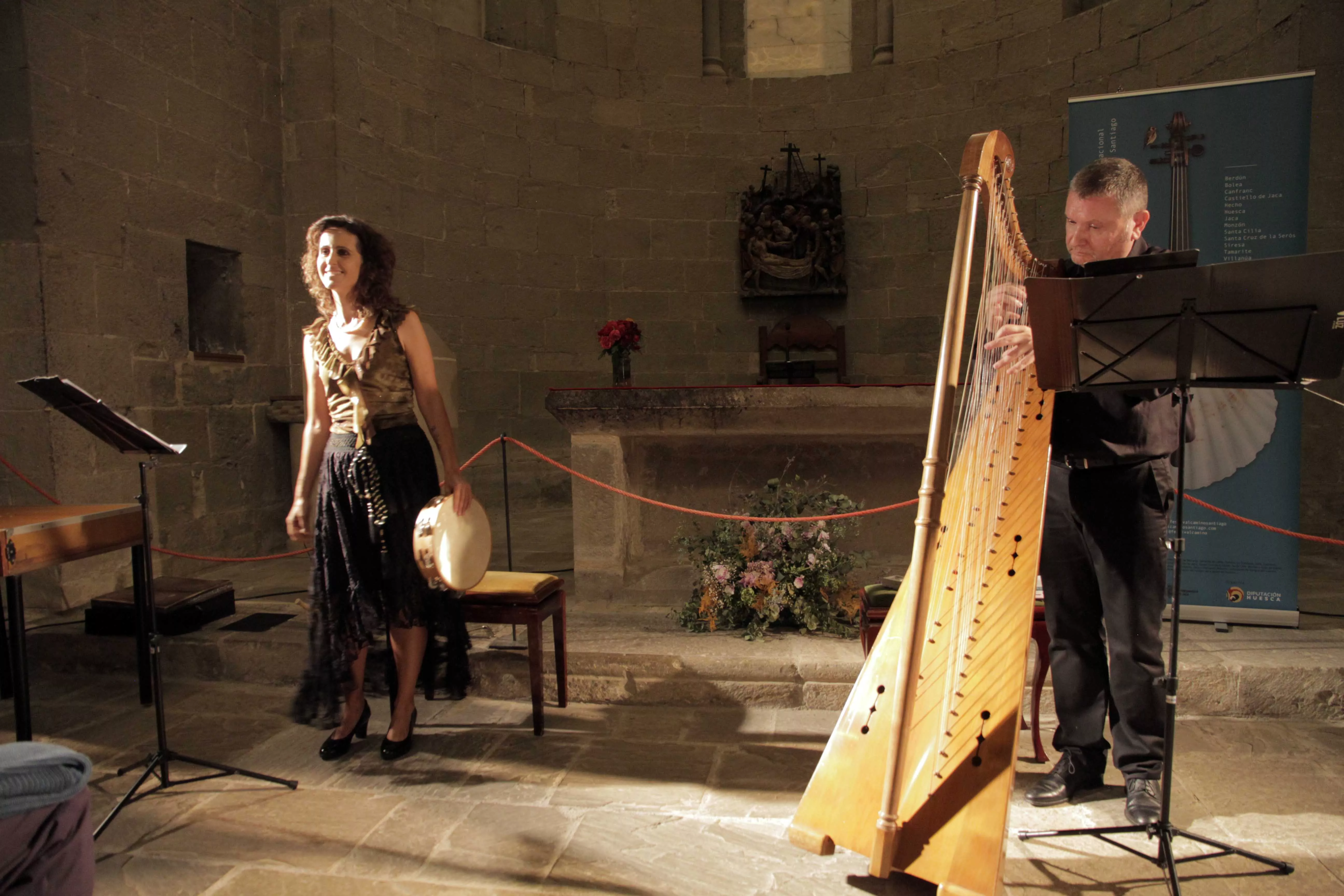 Vanesa Muela y Manuel Vilas interpretan El Retorno de las Musas en Santa Cruz de la Serós