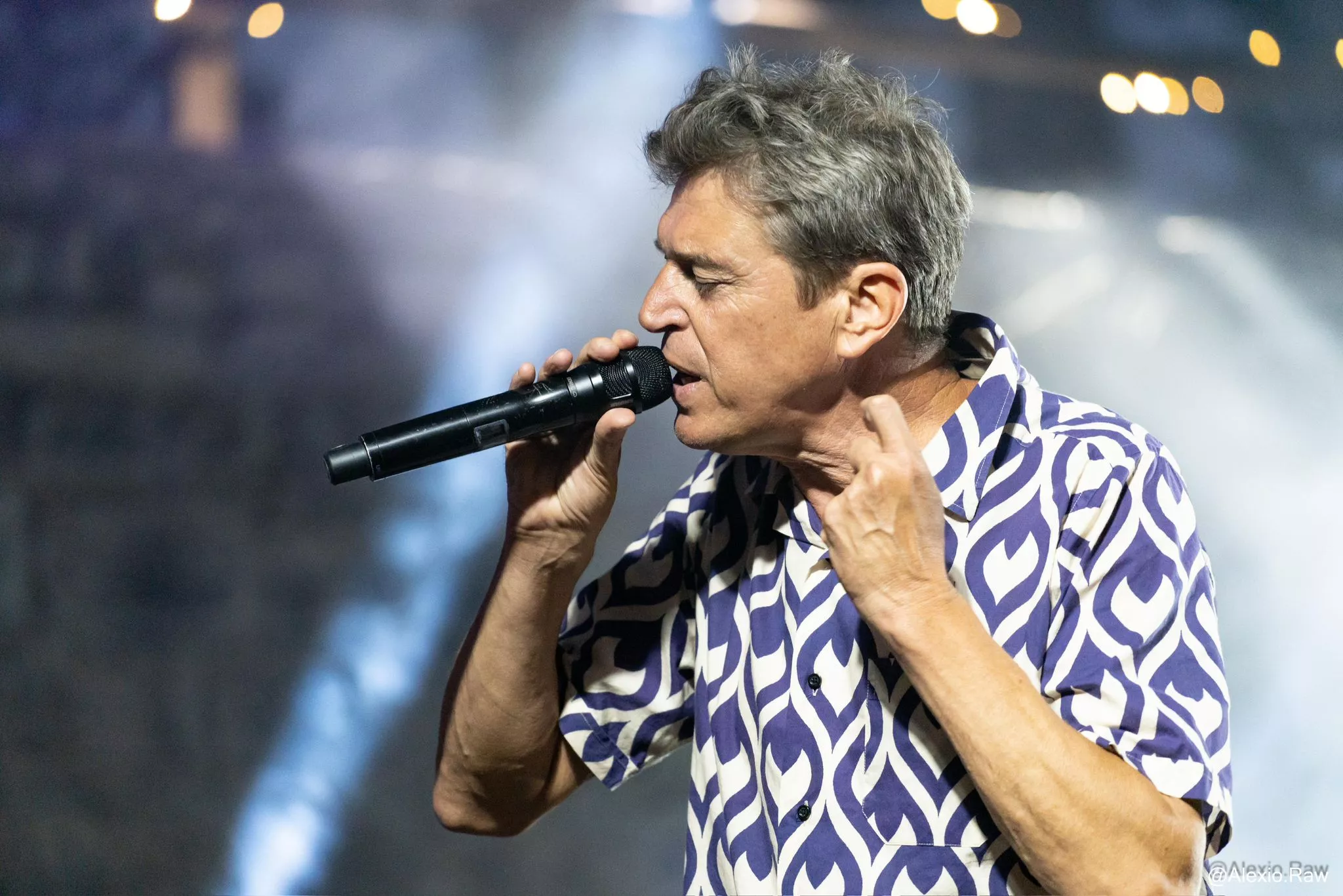 Javier Ojeda promete un concierto eléctrico y con mucha marcha.