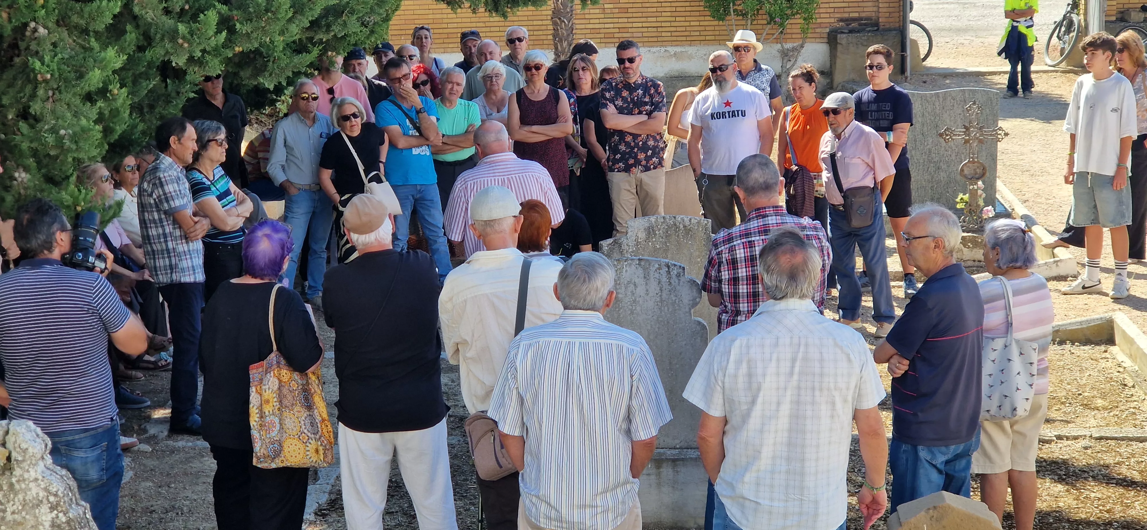 Conmemoración del 23 de agosto por el Colectivo Ciudadano de Huesca. Foto Myriam Martínez