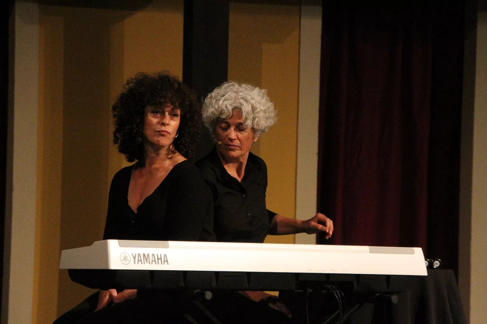 Pato Badián y Cristina Verbena representando VOZ(es) en Robres. Foto Carlos Neofato