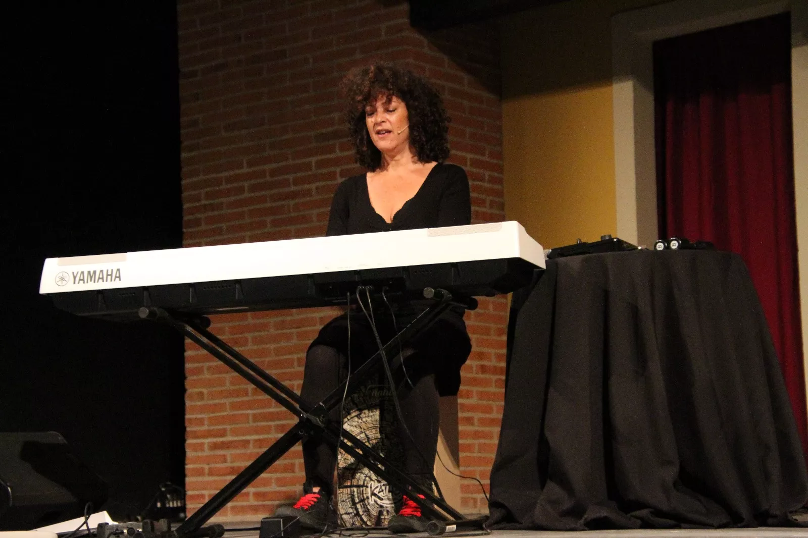 Pato Badián y Cristina Verbena representando VOZ(es) en Robres. Foto Carlos Neofato