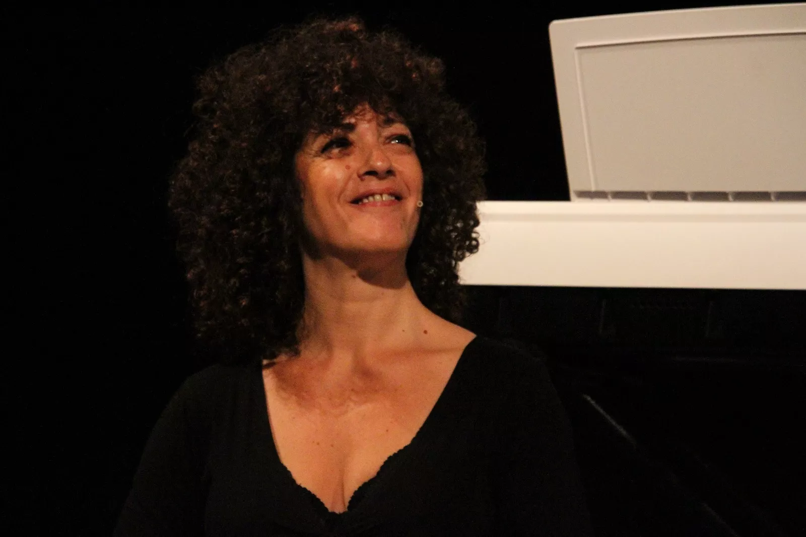 Pato Badián y Cristina Verbena representando VOZ(es) en Robres. Foto Carlos Neofato