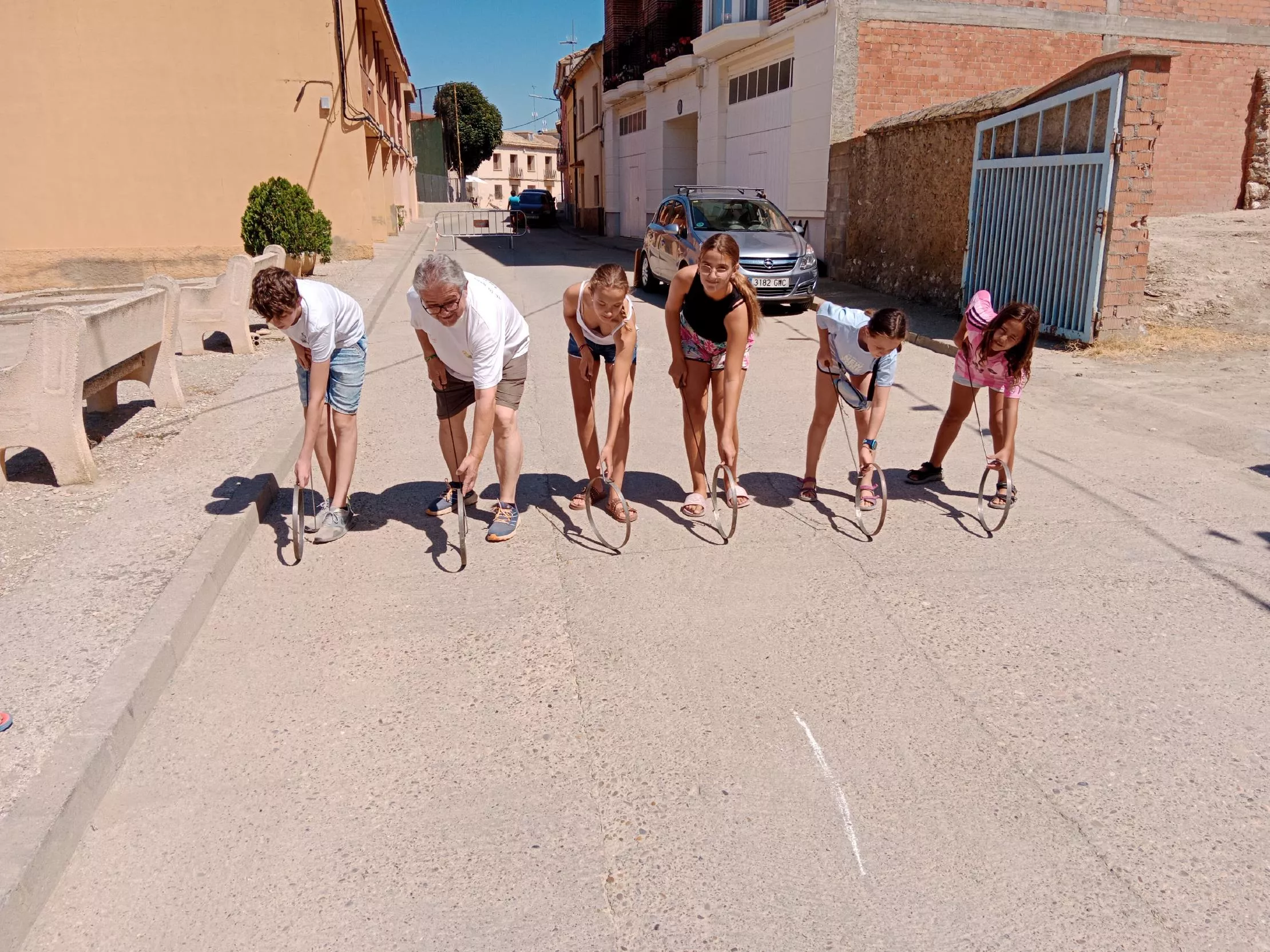 Juegos tradicinales en Robres, aros,