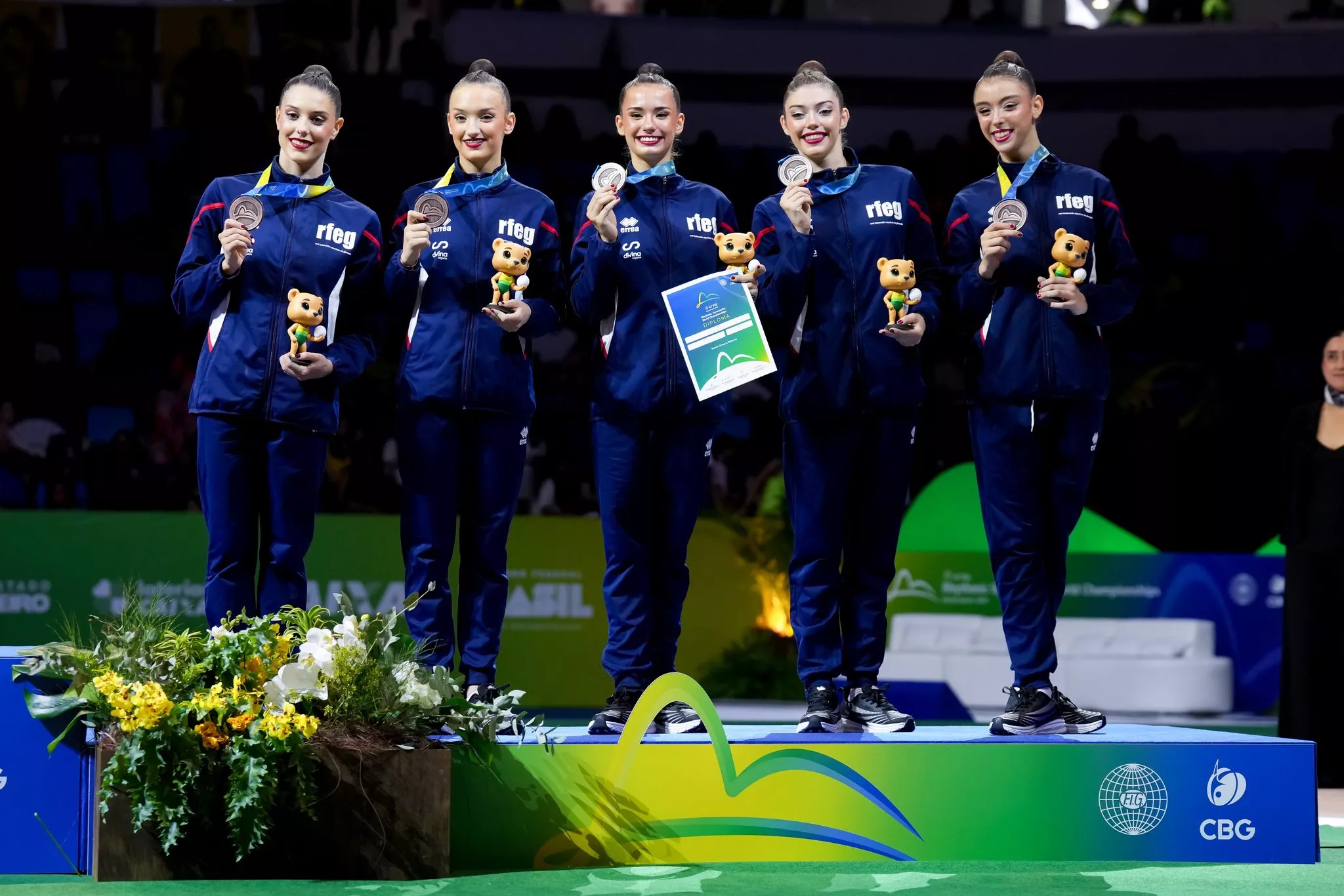 Inés Bergua y España en las finales de 5 cintas y Mixto del Mundial. Foto RFEG