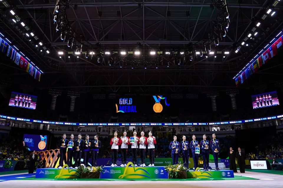  Inés Bergua y España en las finales de 5 cintas y Mixto del Mundial. Foto RFEG