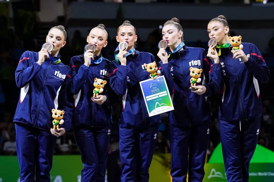  Inés Bergua y España en las finales de 5 cintas y Mixto del Mundial. Foto RFEG