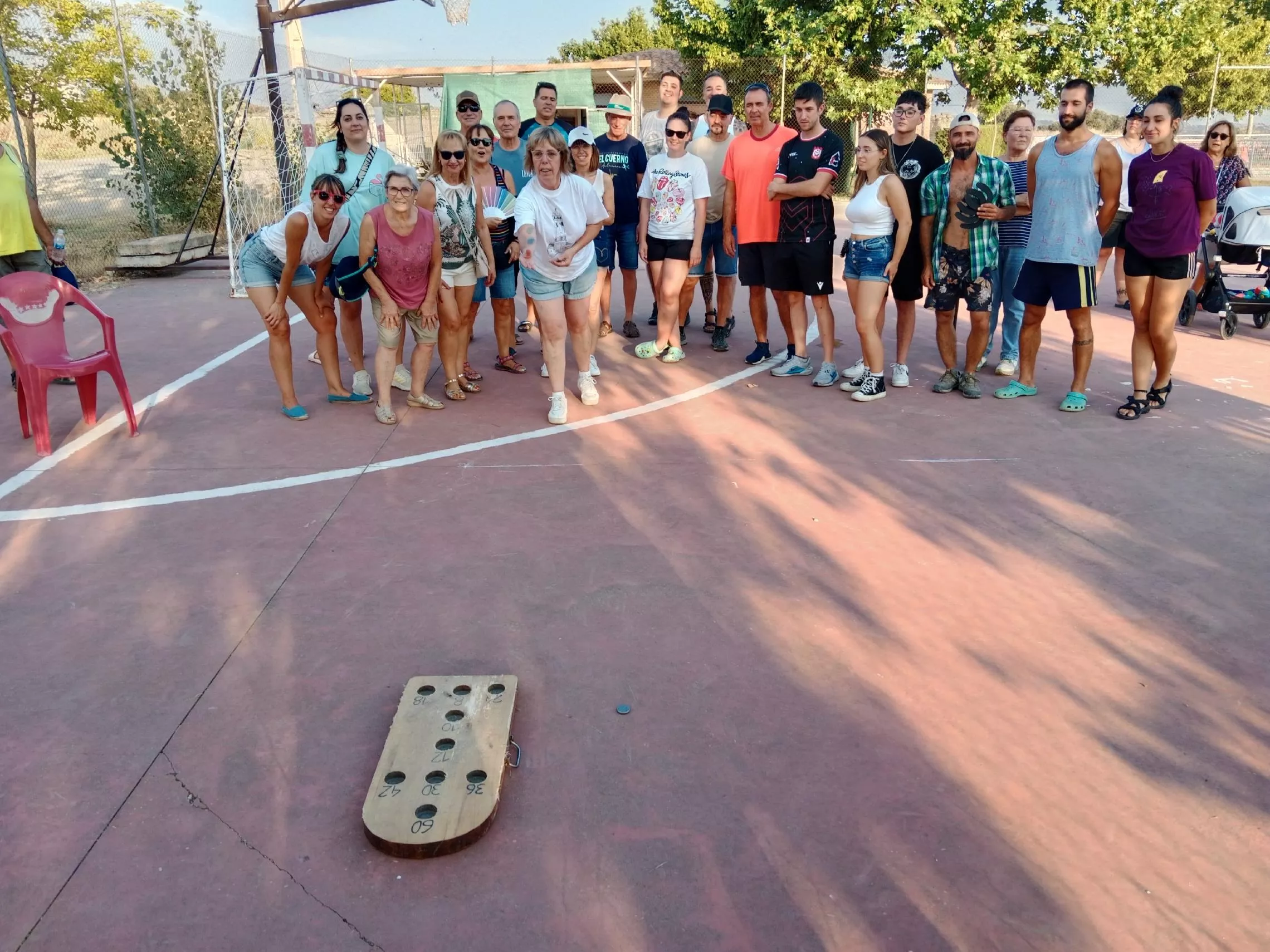 Juegos tradicionales en Arbaniés, Hoyetes