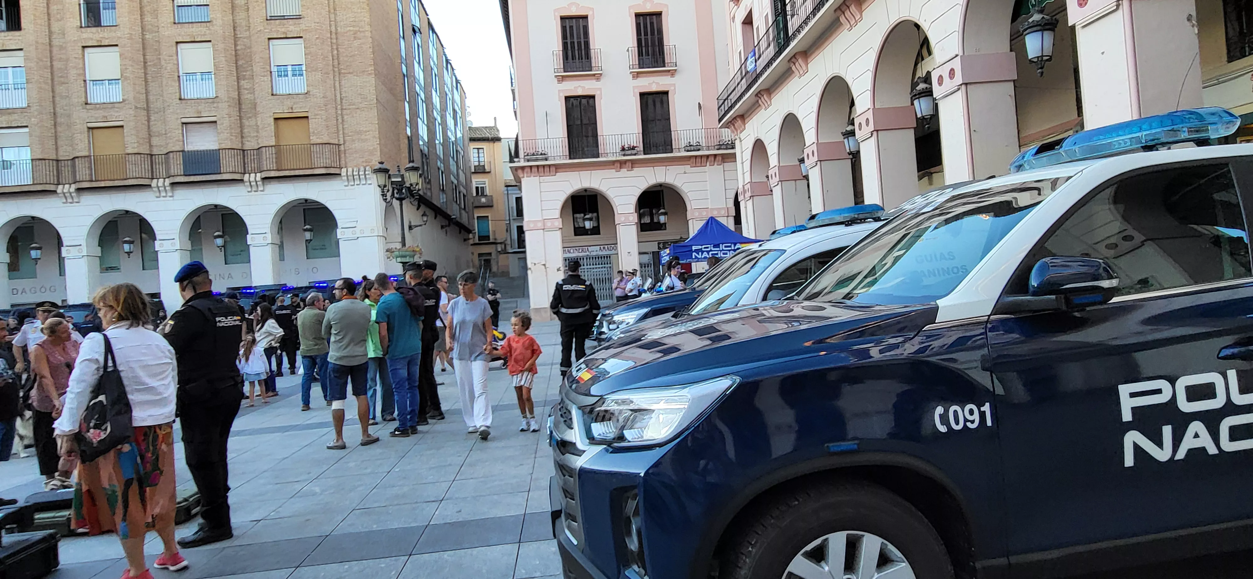 Presentación en Huesca del dispositivo de seguridad de la Vuelta Ciclista. Foto Mercedes Manterola