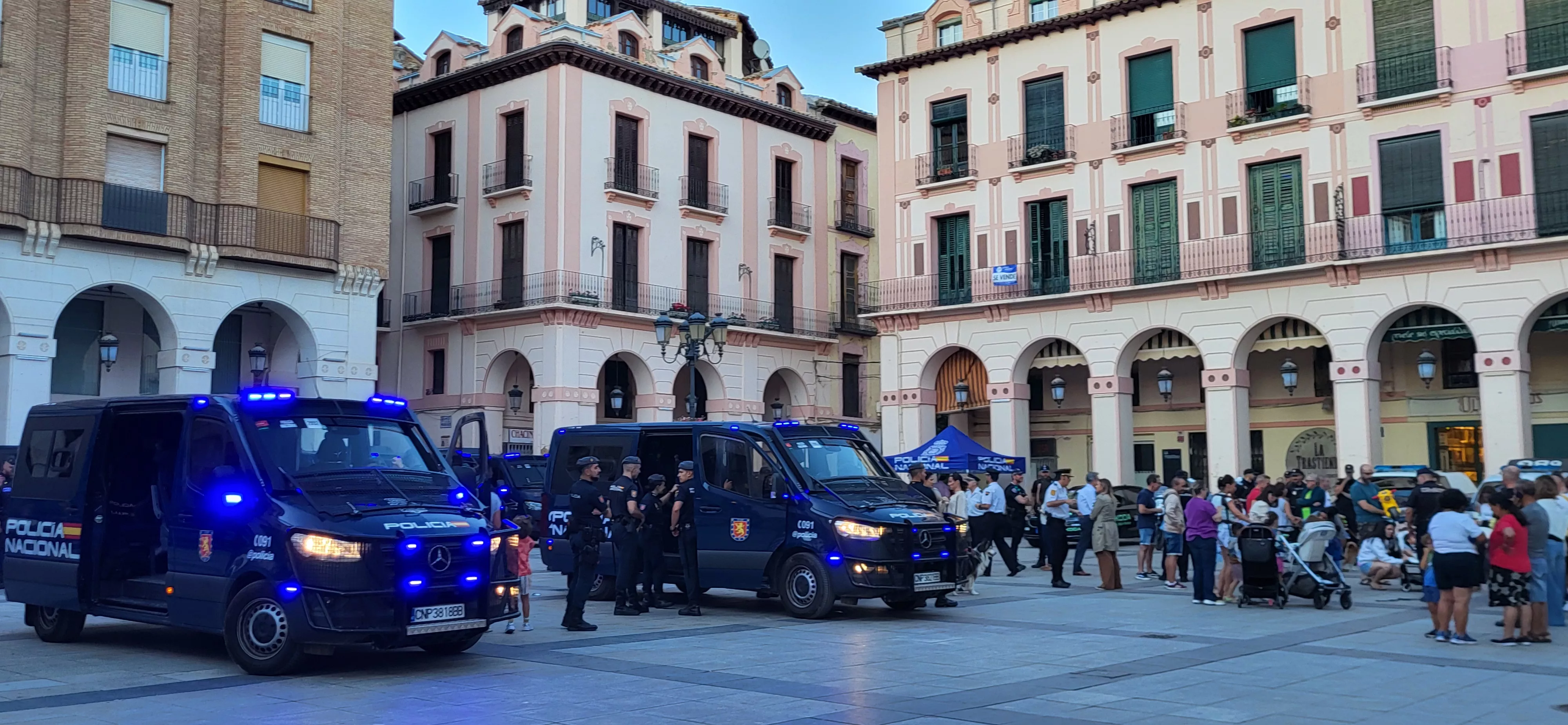 Presentación en Huesca del dispositivo de seguridad de la Vuelta Ciclista. Foto Mercedes Manterola