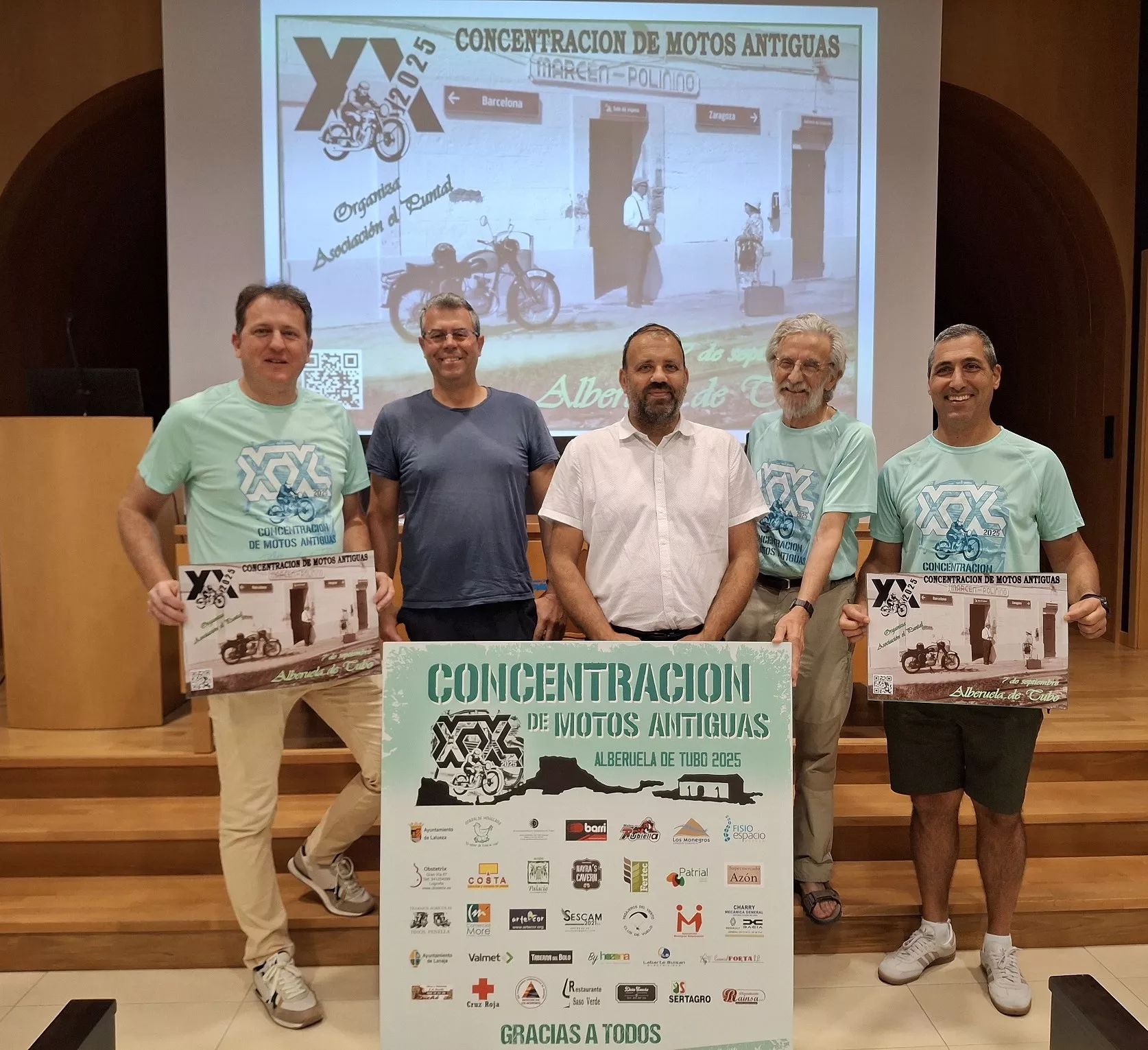 Presentación de la concentración de motos antiguas de Alberuela de Tubo.