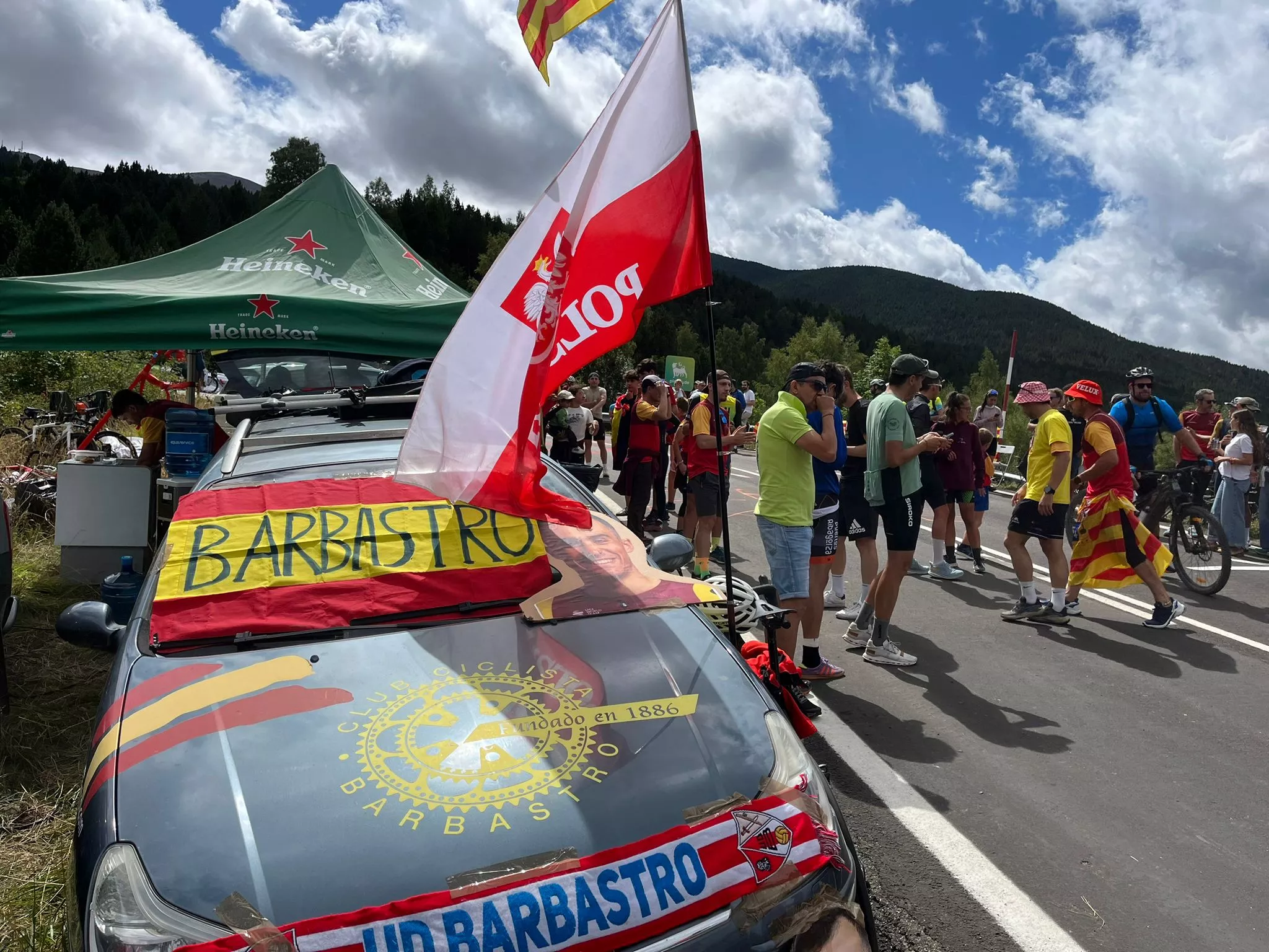Peña Sergio Samitier de Barbastro en Cerler. Foto Adrián Mora