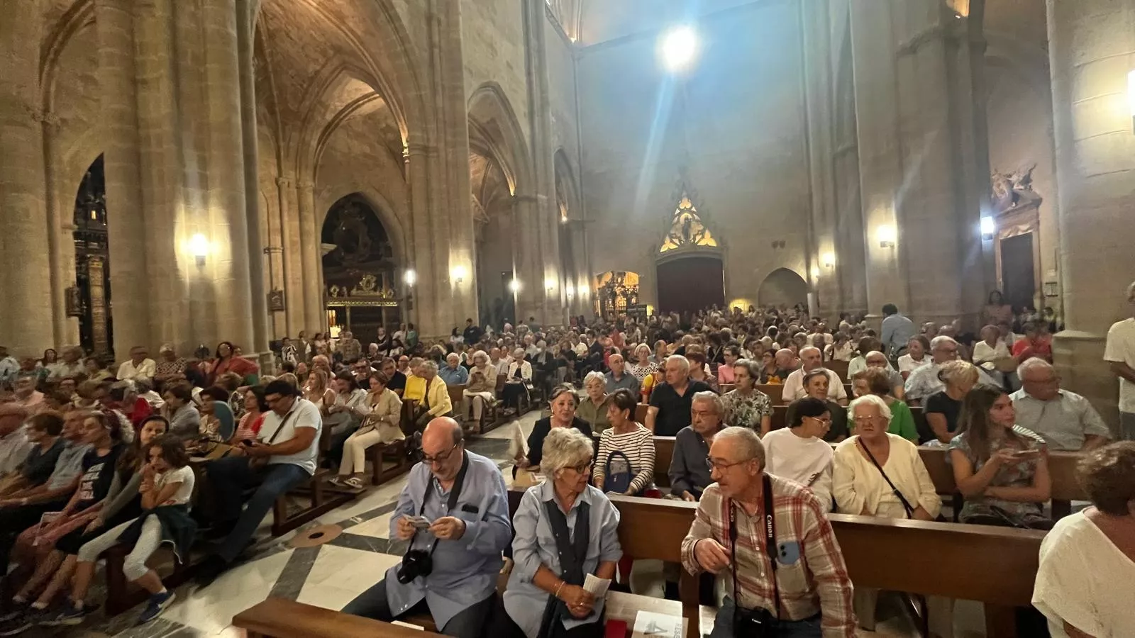 Concierto de góspel de Cor de Cors en la Catedral de Huesca. Foto Mercedes Manterola