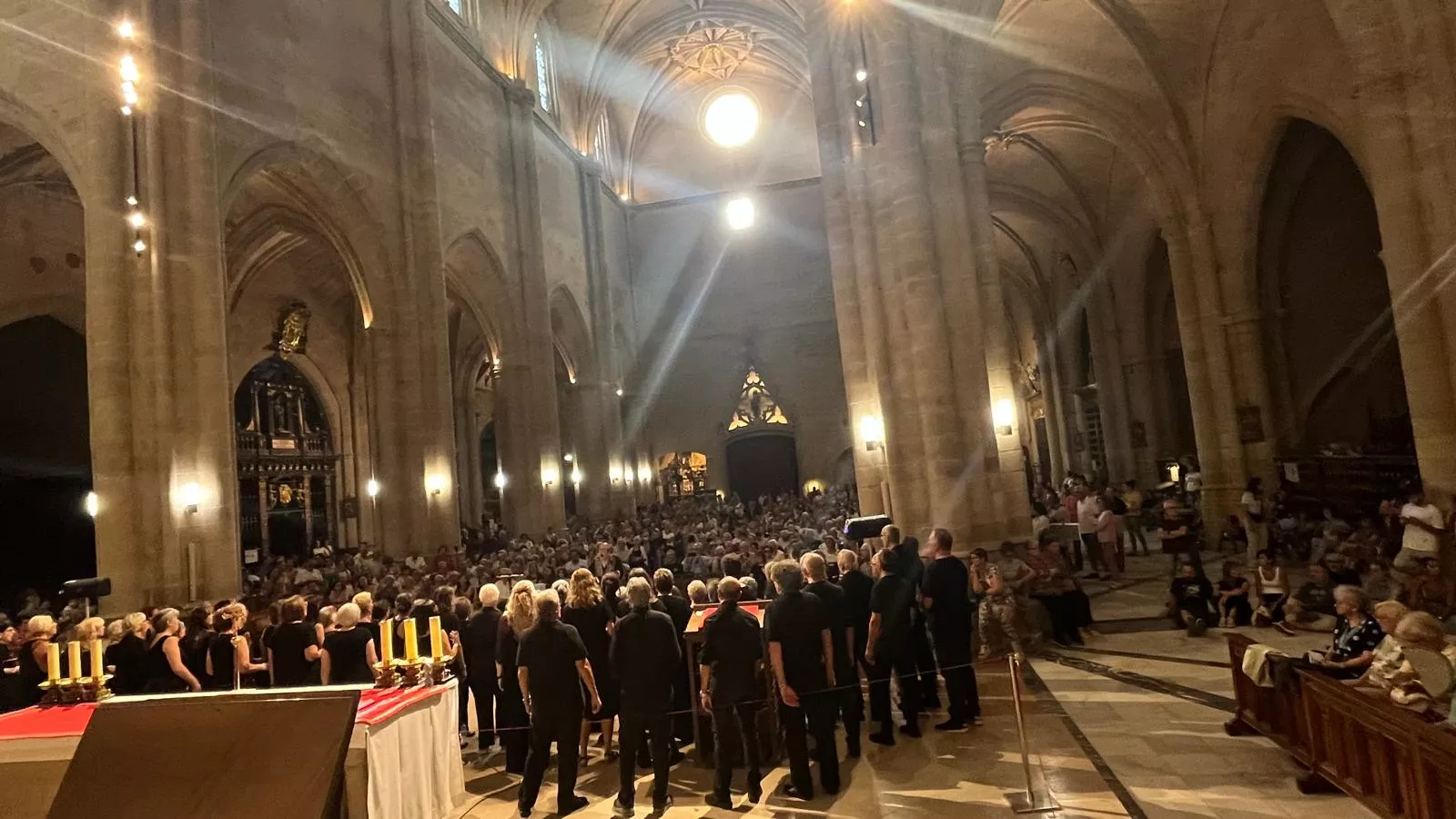Concierto de góspel de Cor de Cors en la Catedral de Huesca. Foto Mercedes Manterola