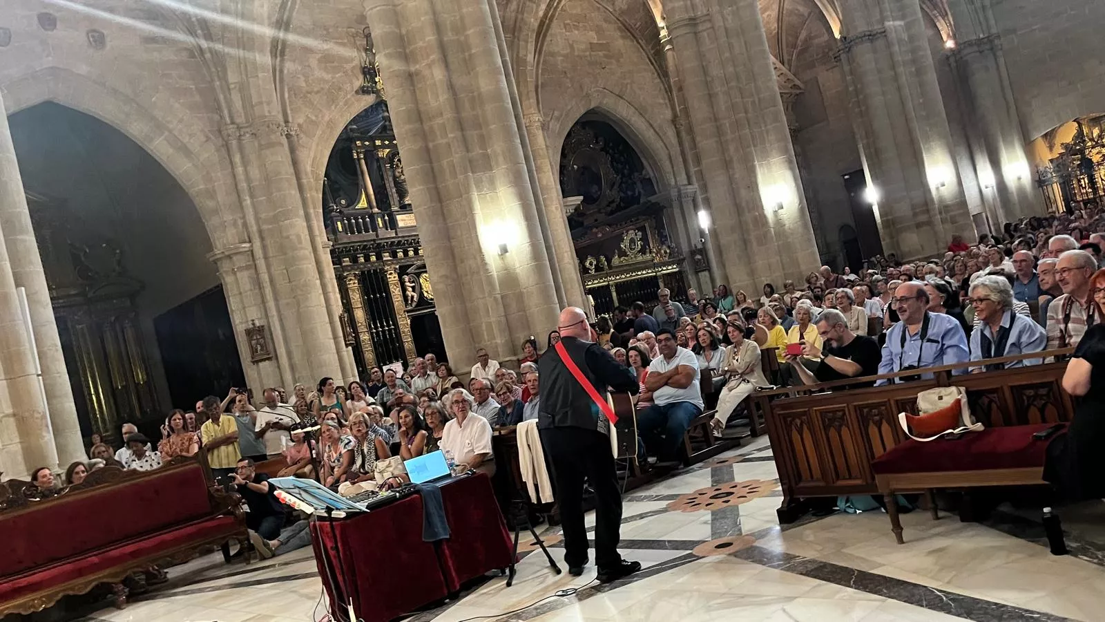 Concierto de góspel de Cor de Cors en la Catedral de Huesca. Foto Mercedes Manterola