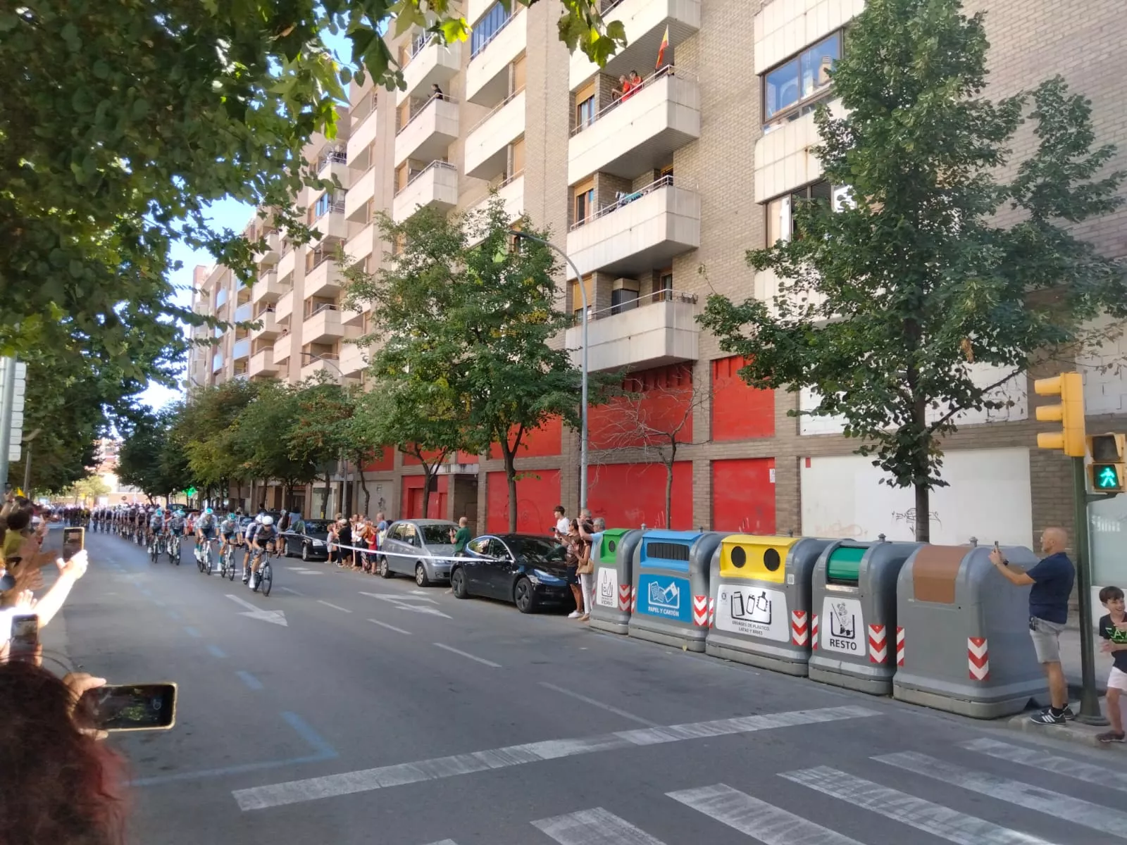 Paso por Huesca de la Vuelta Ciclista a España. Foto Javier García Salvatierra