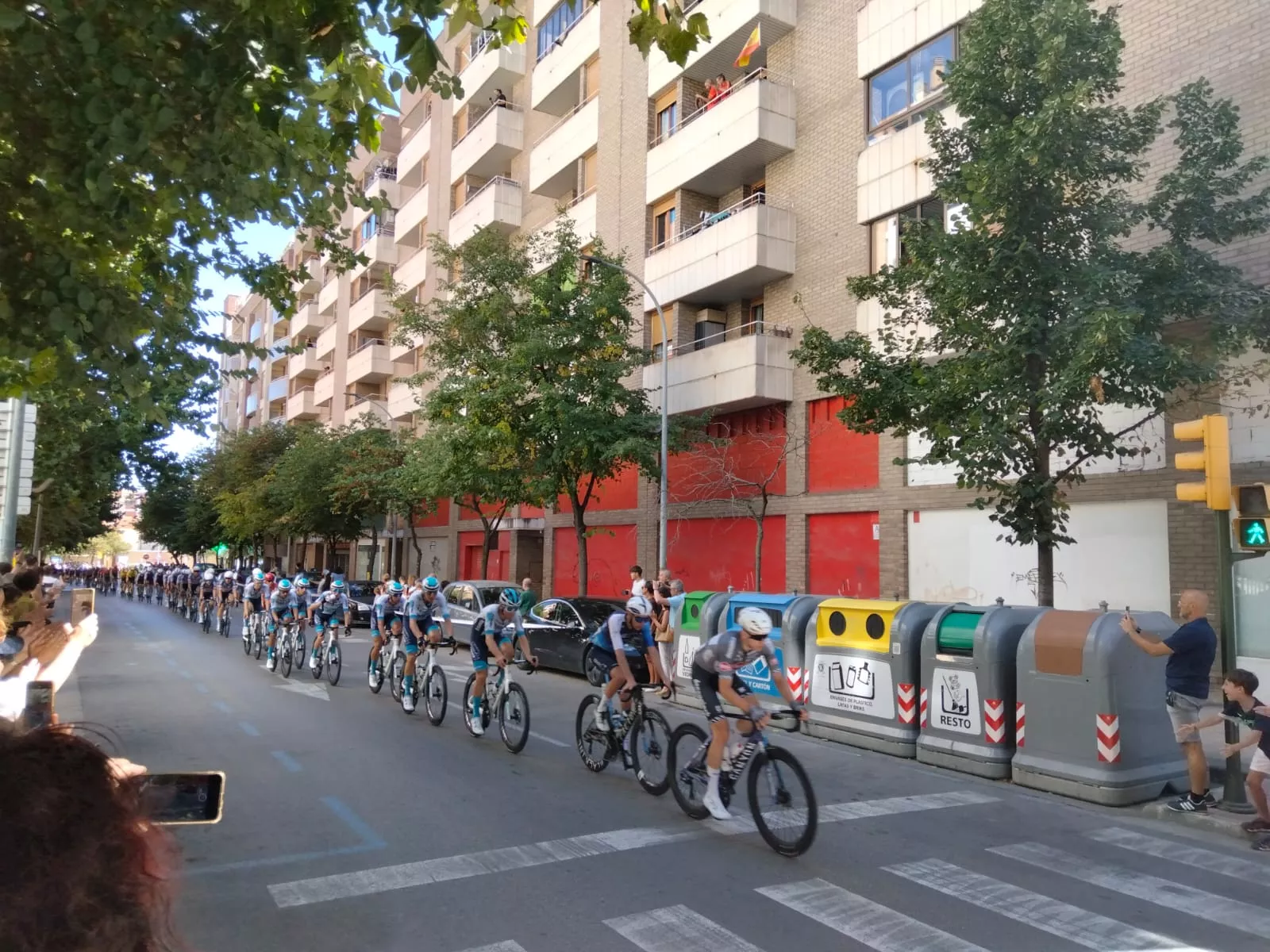 Paso por Huesca de la Vuelta Ciclista a España. Foto Javier García Salvatierra