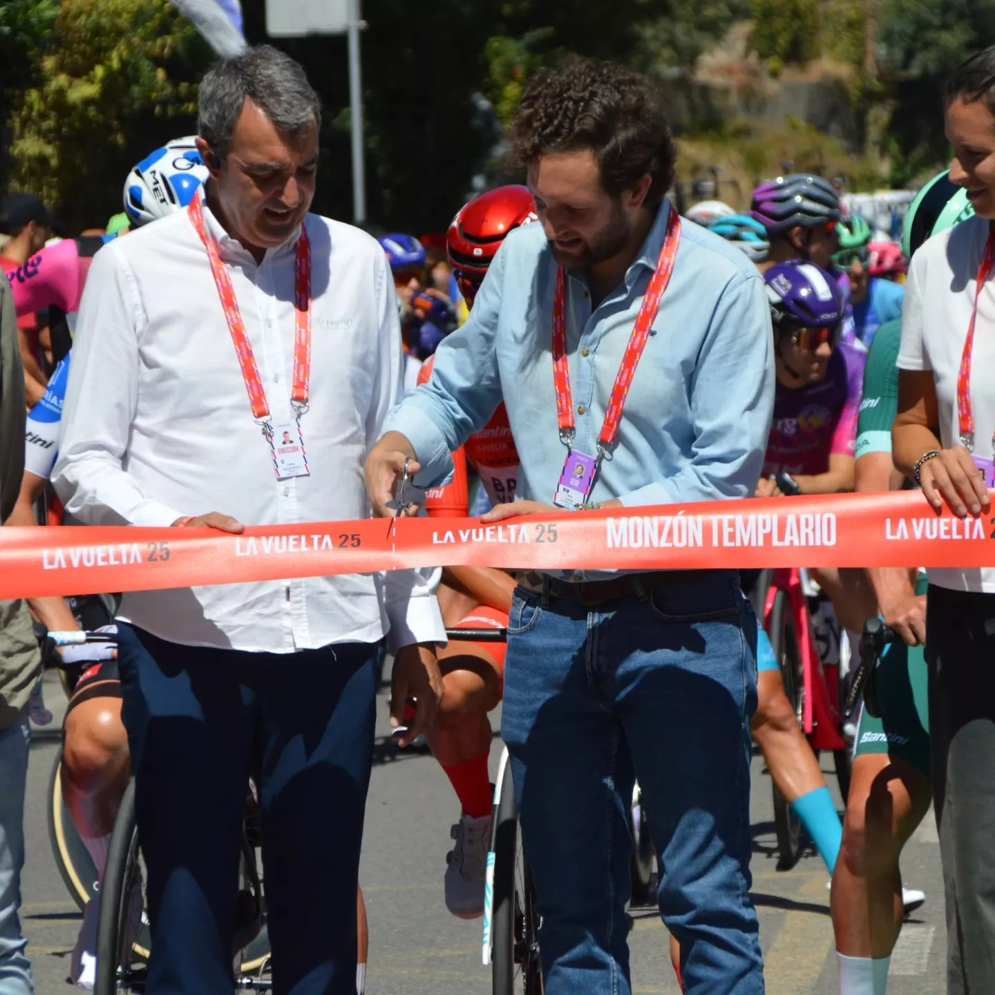 Salida de la Vuelta a España desde el Monzón Templario