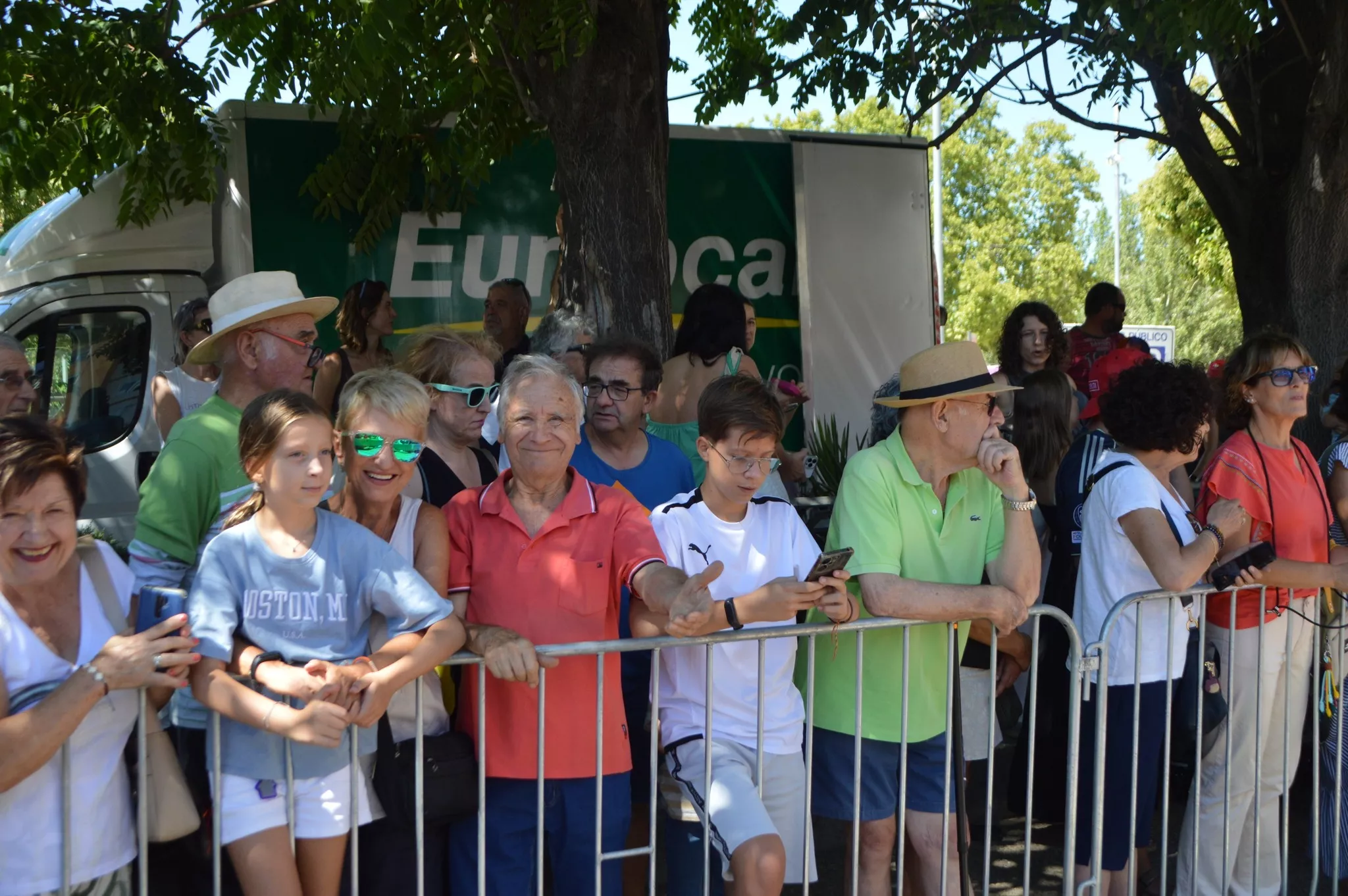 Salida de la Vuelta a España desde el Monzón Templario