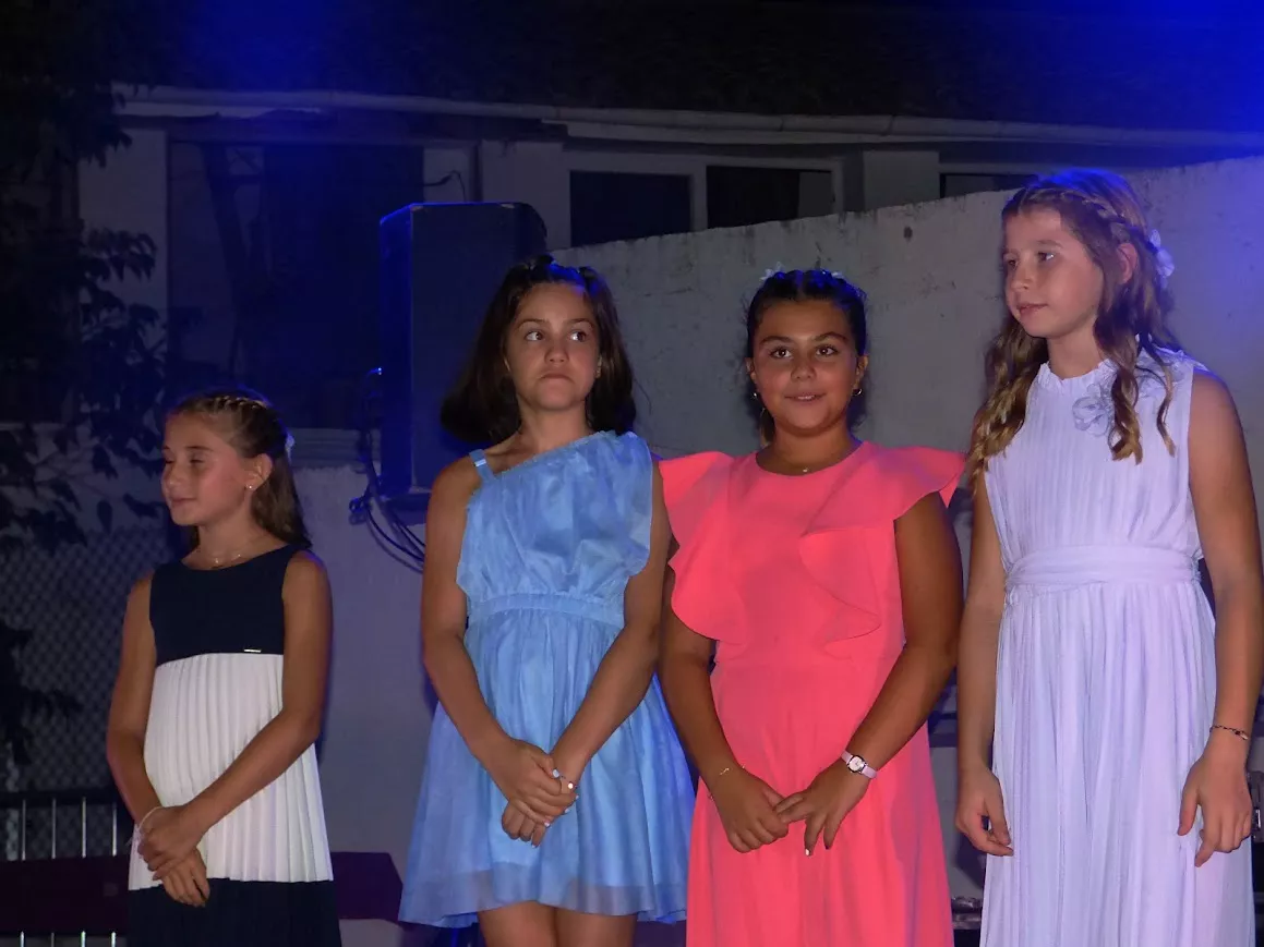 Verbena de las Damas en Barbastro. Foto Manuel Salanova