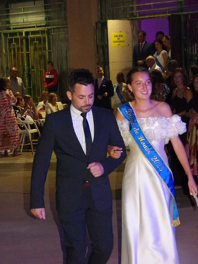 Verbena de las Damas en Barbastro. Foto Manuel Salanova