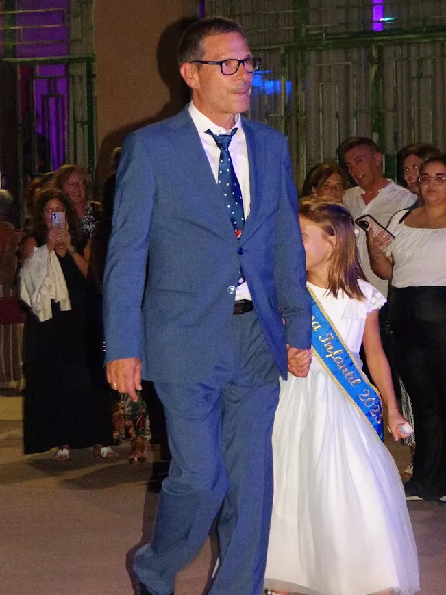 Verbena de las Damas en Barbastro. Foto Manuel Salanova