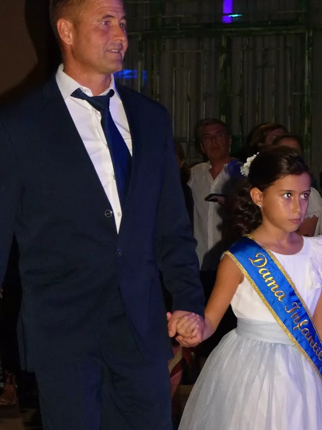 Verbena de las Damas en Barbastro. Foto Manuel Salanova