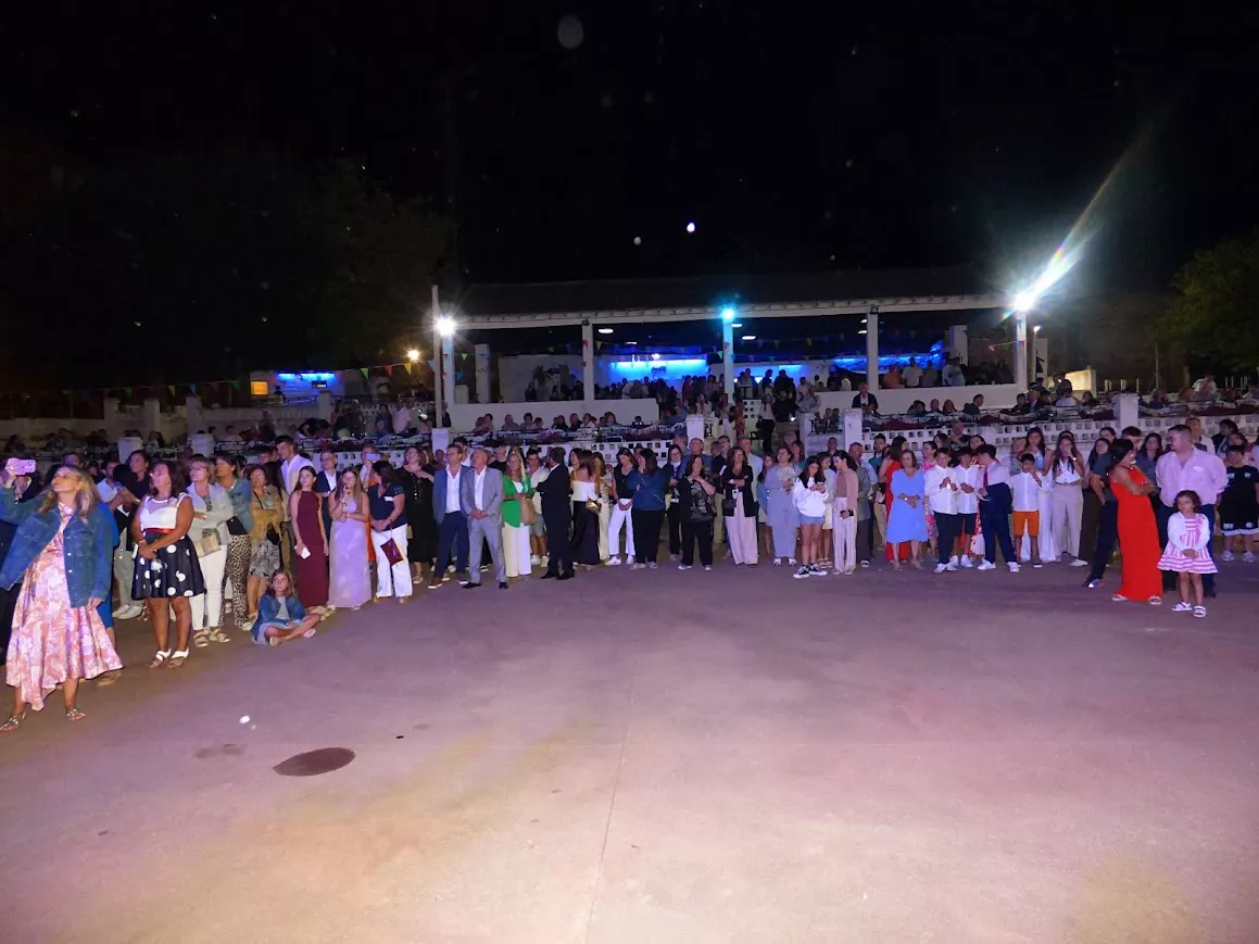 Verbena de las Damas en Barbastro. Foto Manuel Salanova
