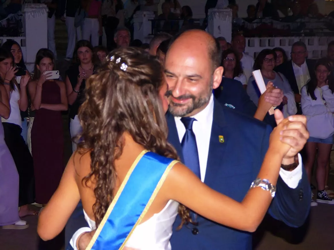 Verbena de las Damas en Barbastro. Foto Manuel Salanova