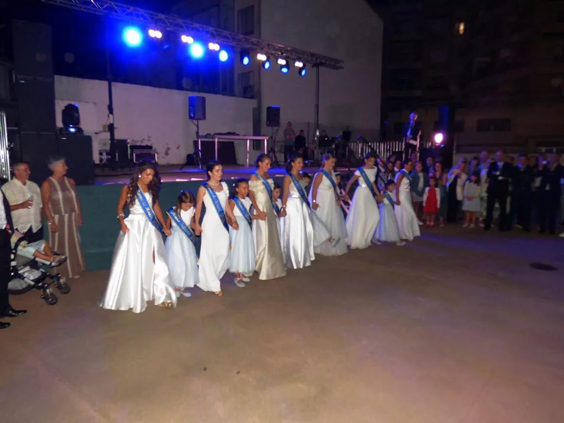 Verbena de las Damas en Barbastro. Foto Manuel Salanova