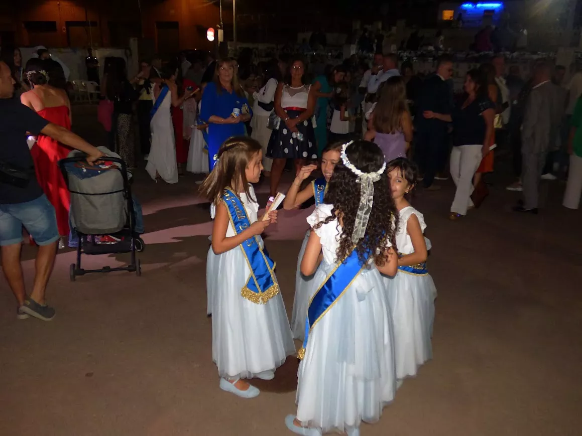 Verbena de las Damas en Barbastro. Foto Manuel Salanova